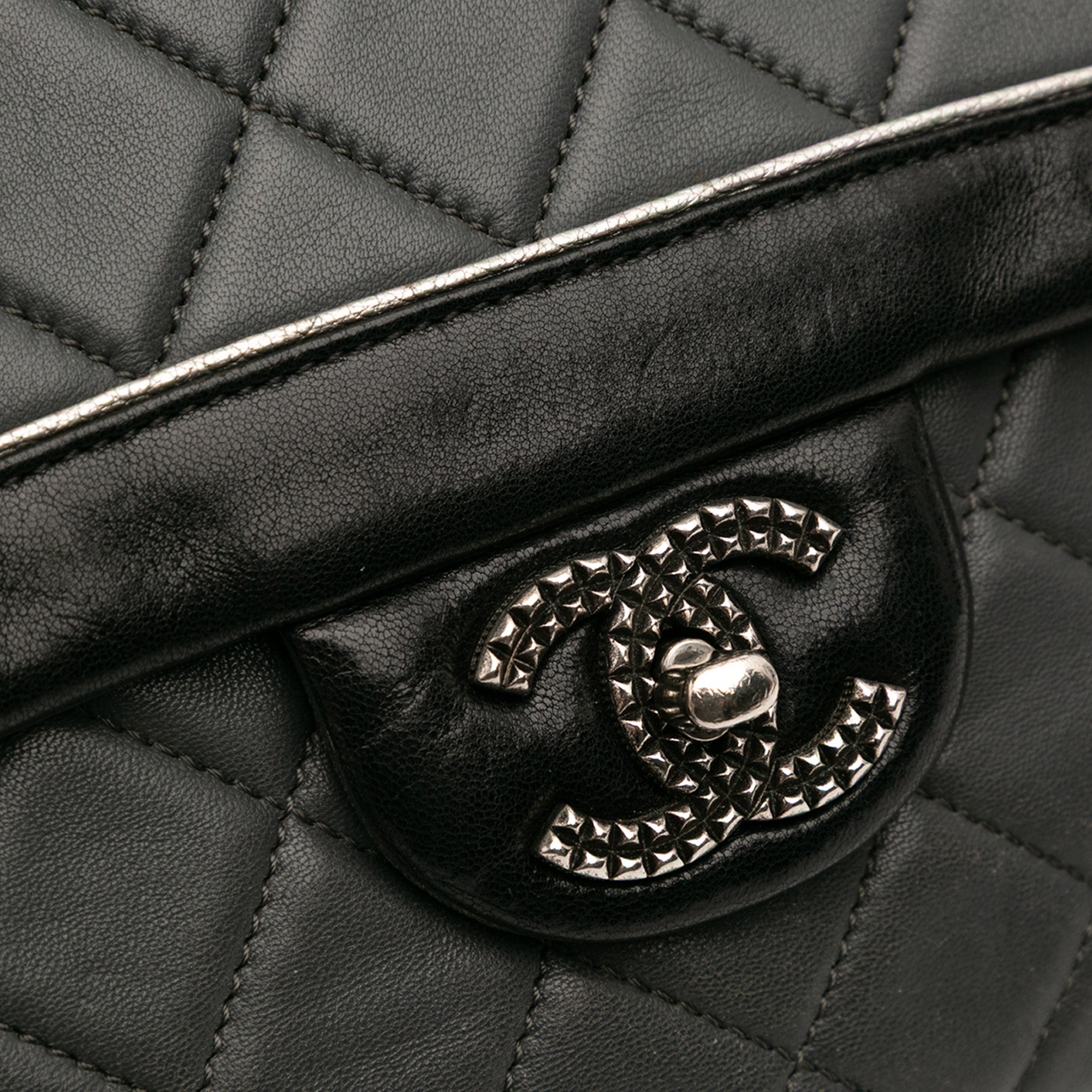 Paris Salzburg Jumbo Bicolor Quilted Lambskin Tyrolean Flap