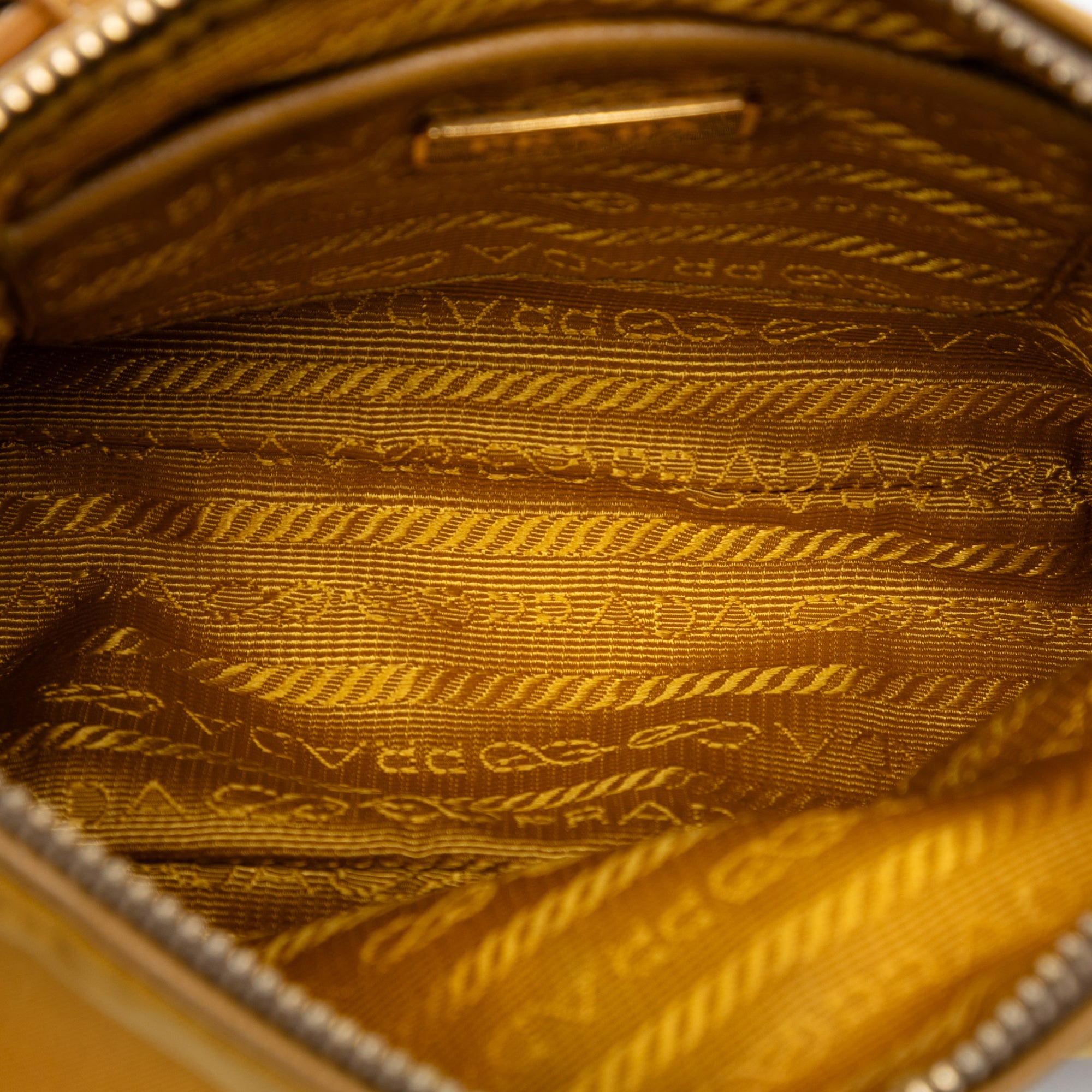 Tessuto Shoulder Bag