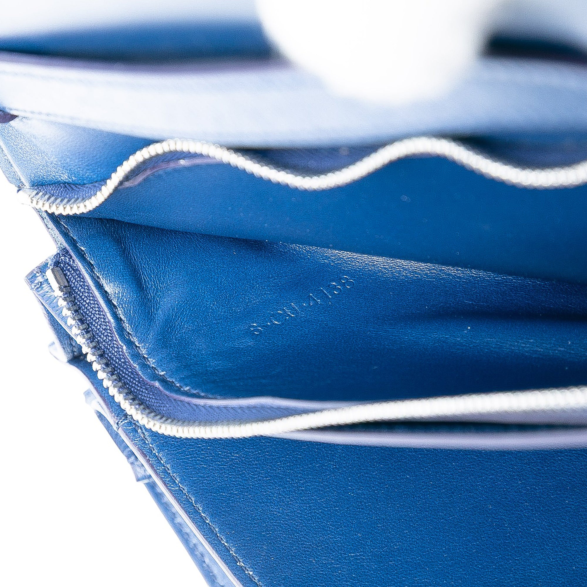 Medium Calfskin Classic Box