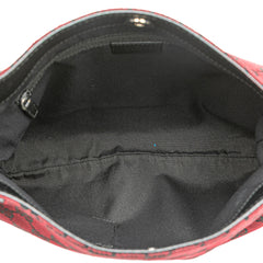 GG Canvas Shoulder Bag