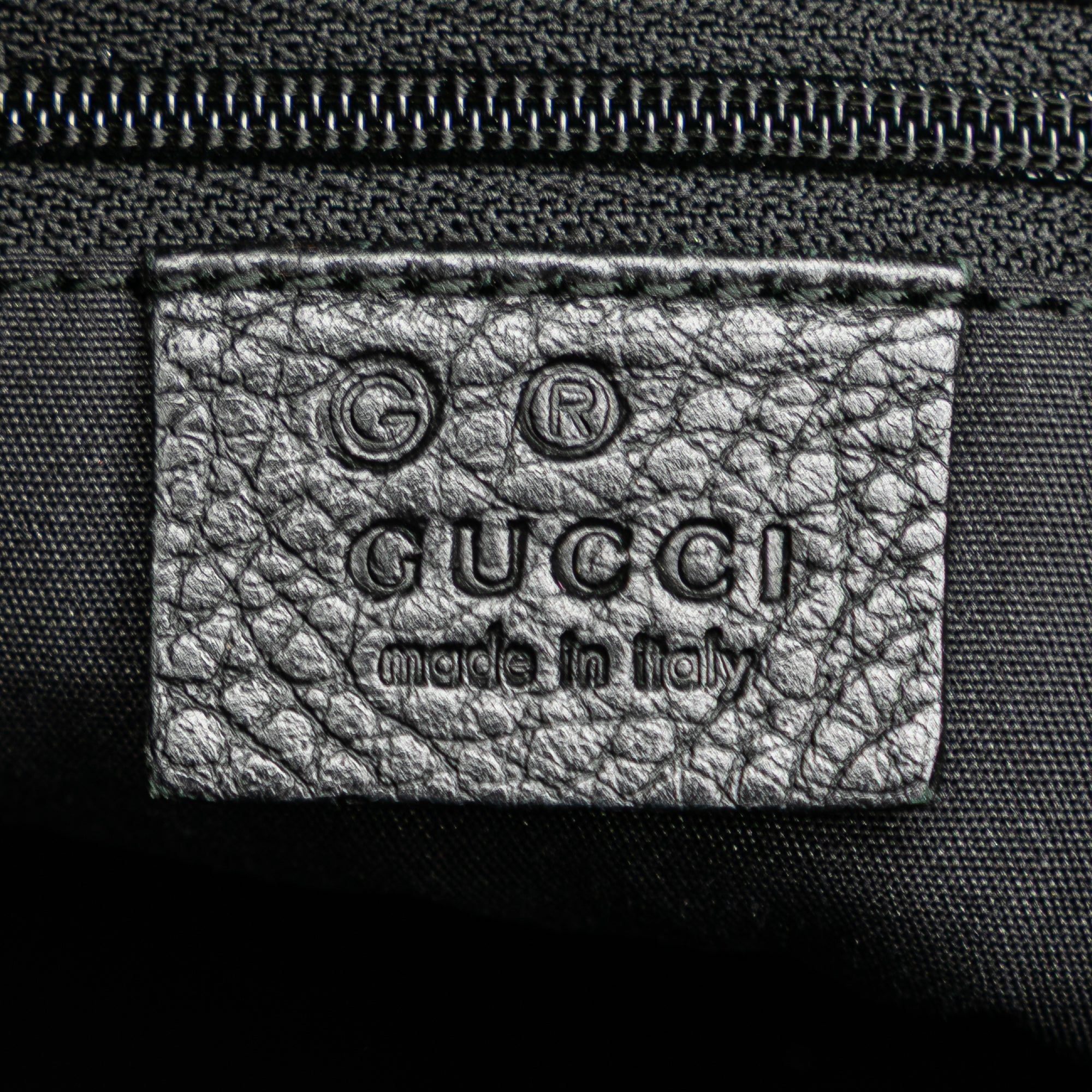 GG Canvas Shoulder Bag