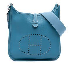 Clemence Evelyne I 29