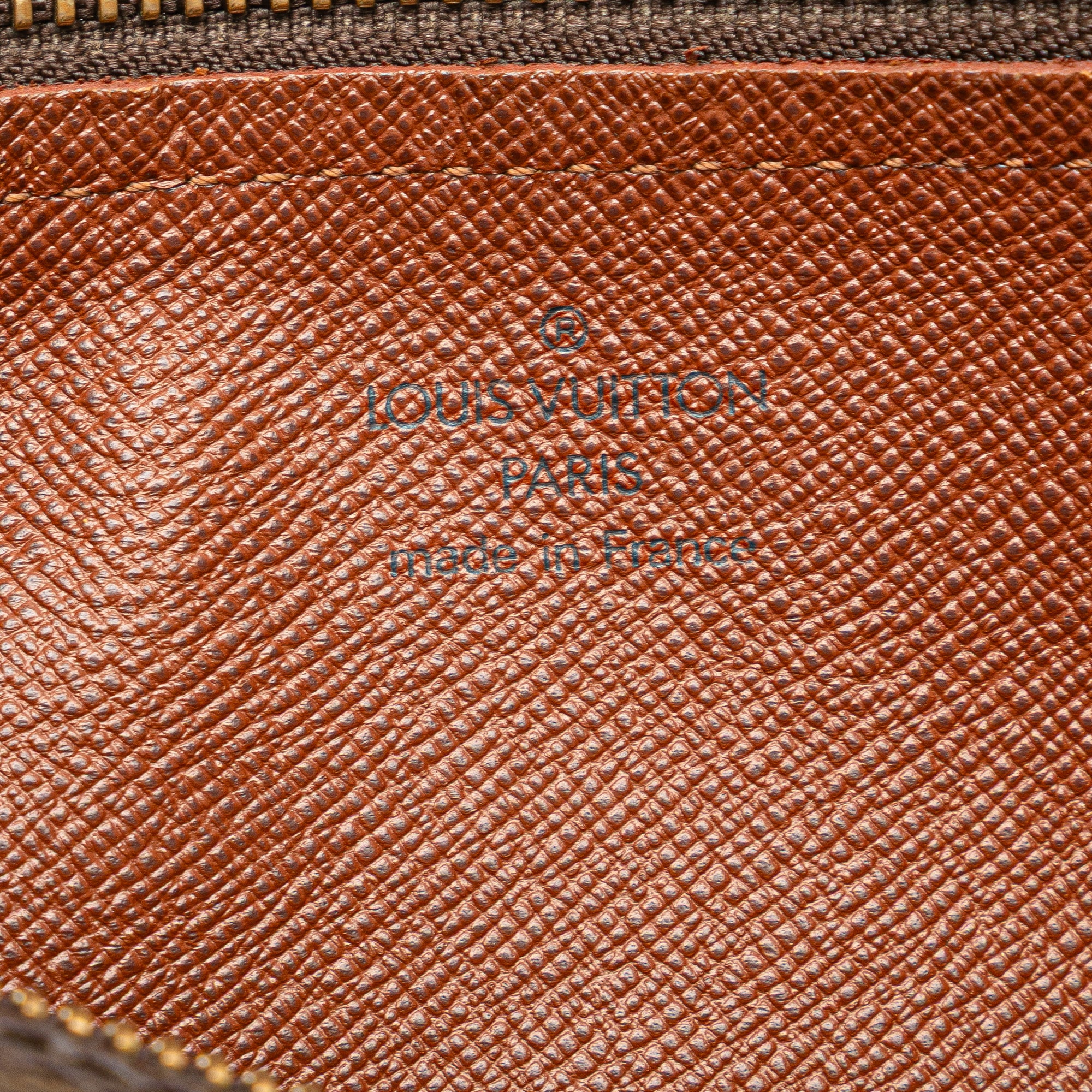 Monogram Papillon 26