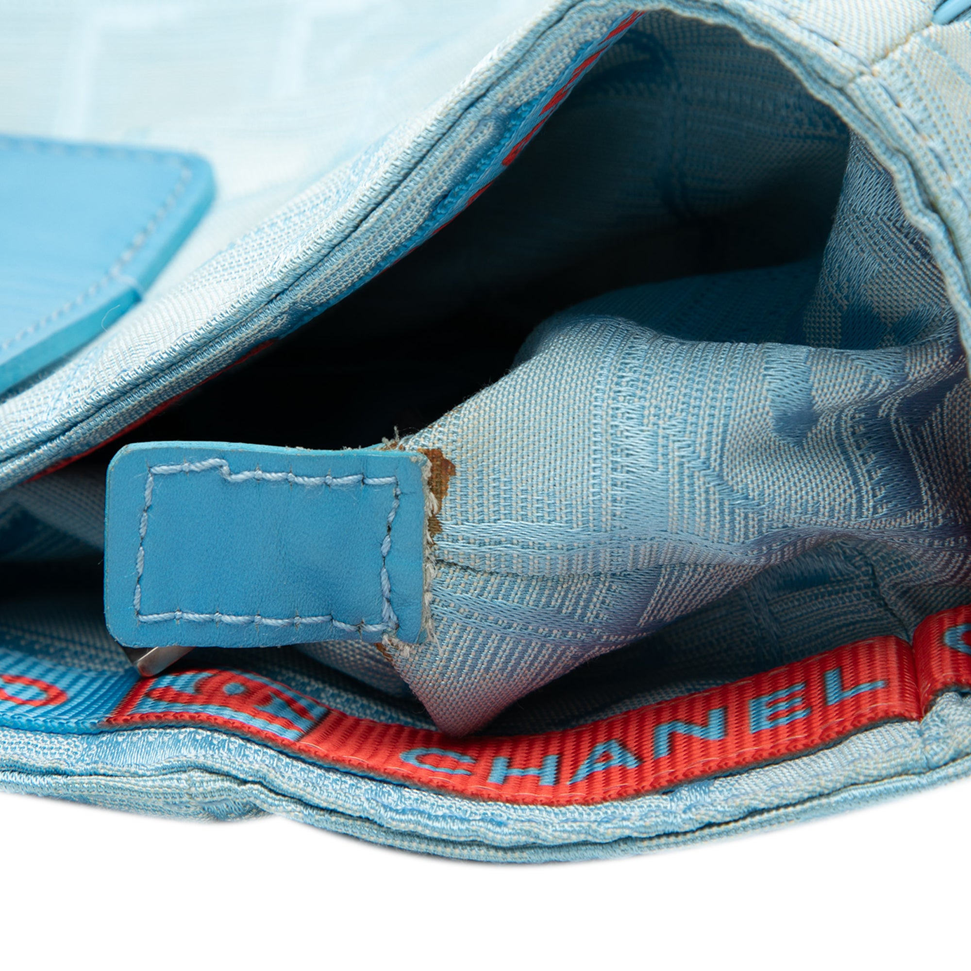 New Travel Line Nylon Tote