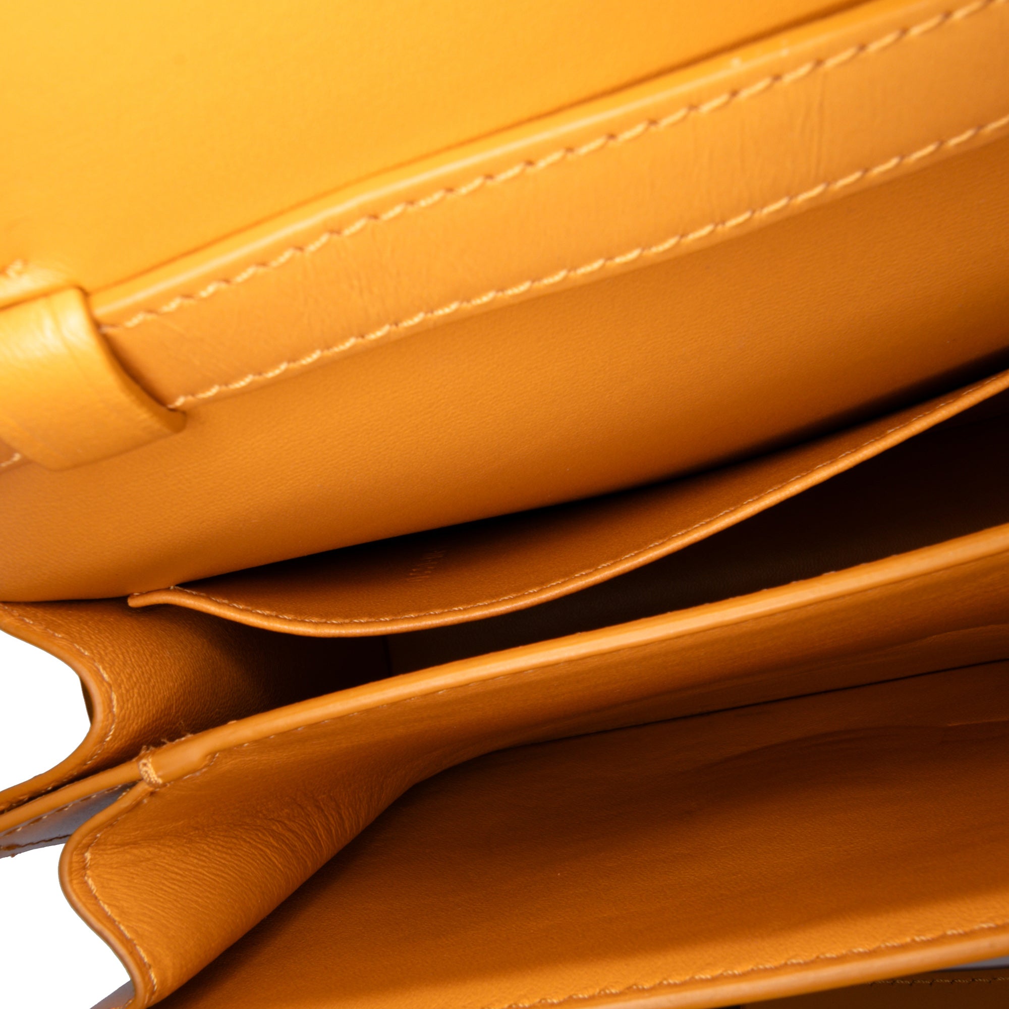 Teen Calfskin Classic Box