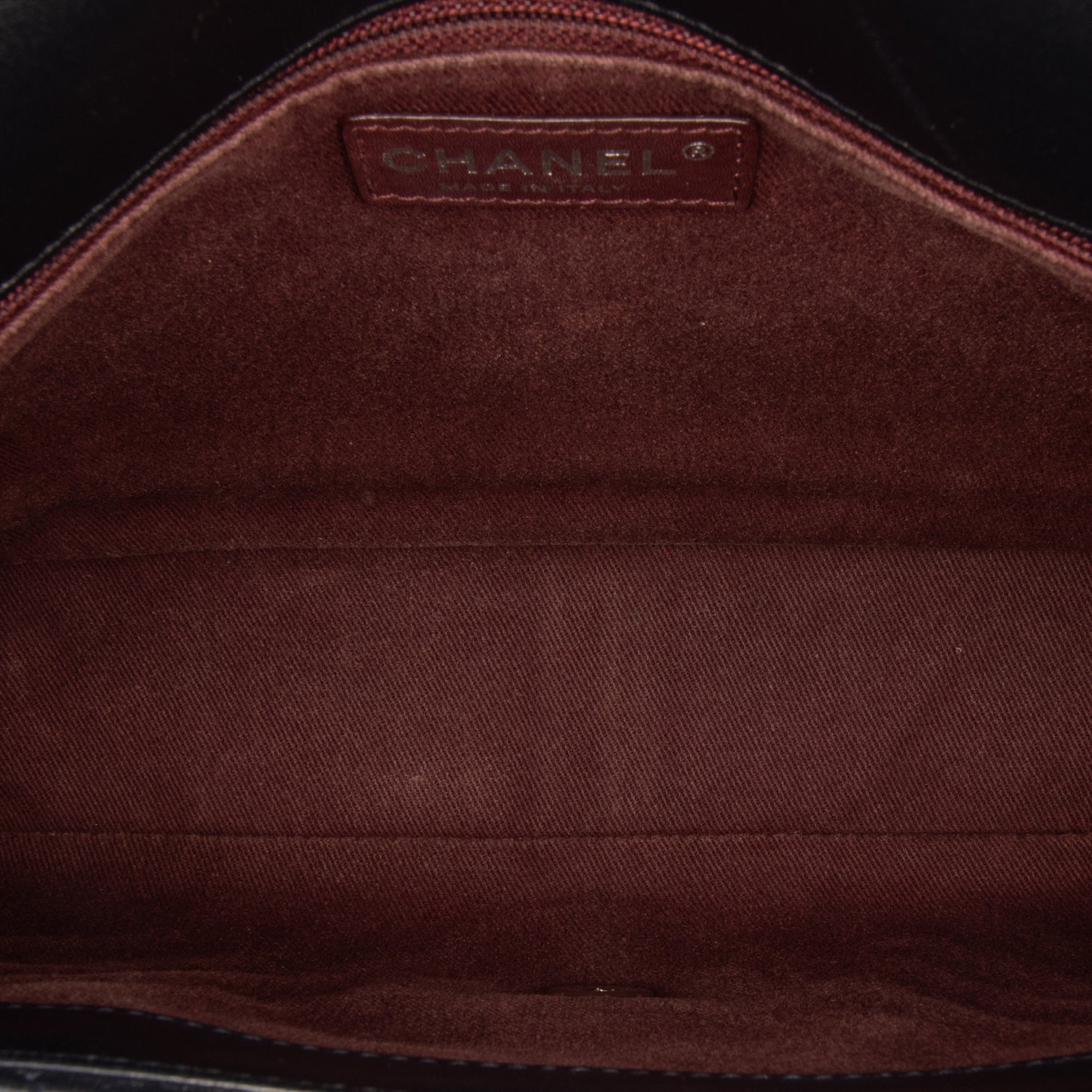Jumbo Classic Chevron Lambskin Double Stitch Single Flap