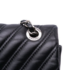 Jumbo Classic Chevron Lambskin Double Stitch Single Flap