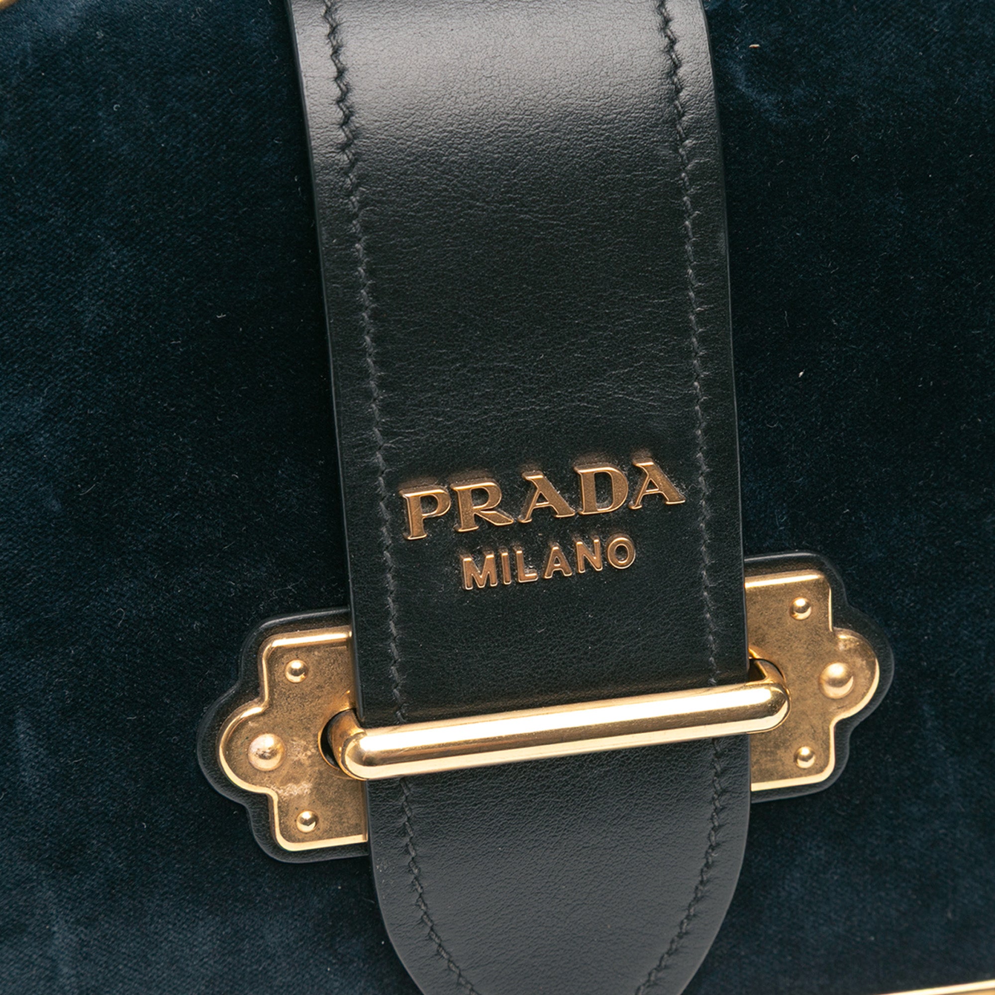 Velvet Cahier Crossbody
