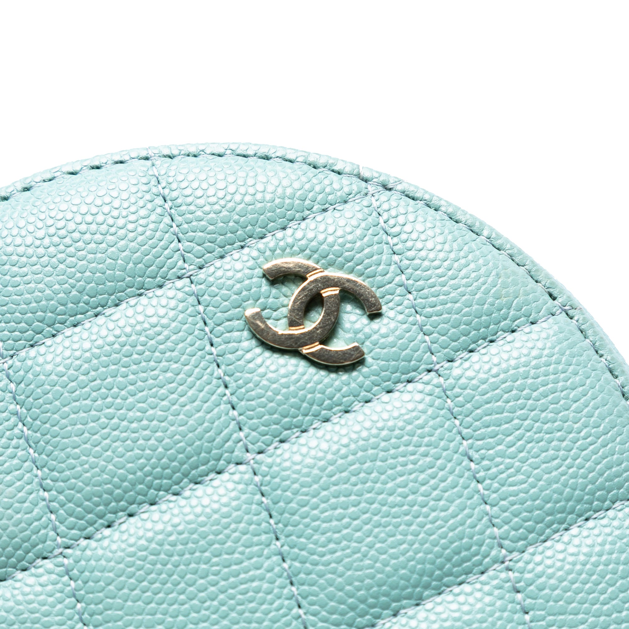 CC Quilted Caviar Round Clutch With Chain