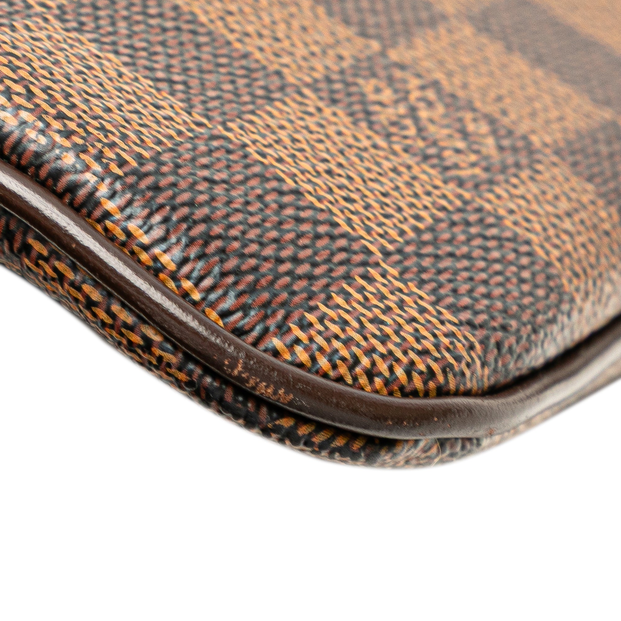 Damier Ebene Brooklyn Pochette