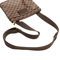 Damier Ebene Brooklyn Pochette