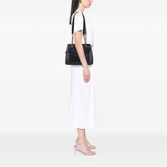 CC Caviar Shoulder Bag