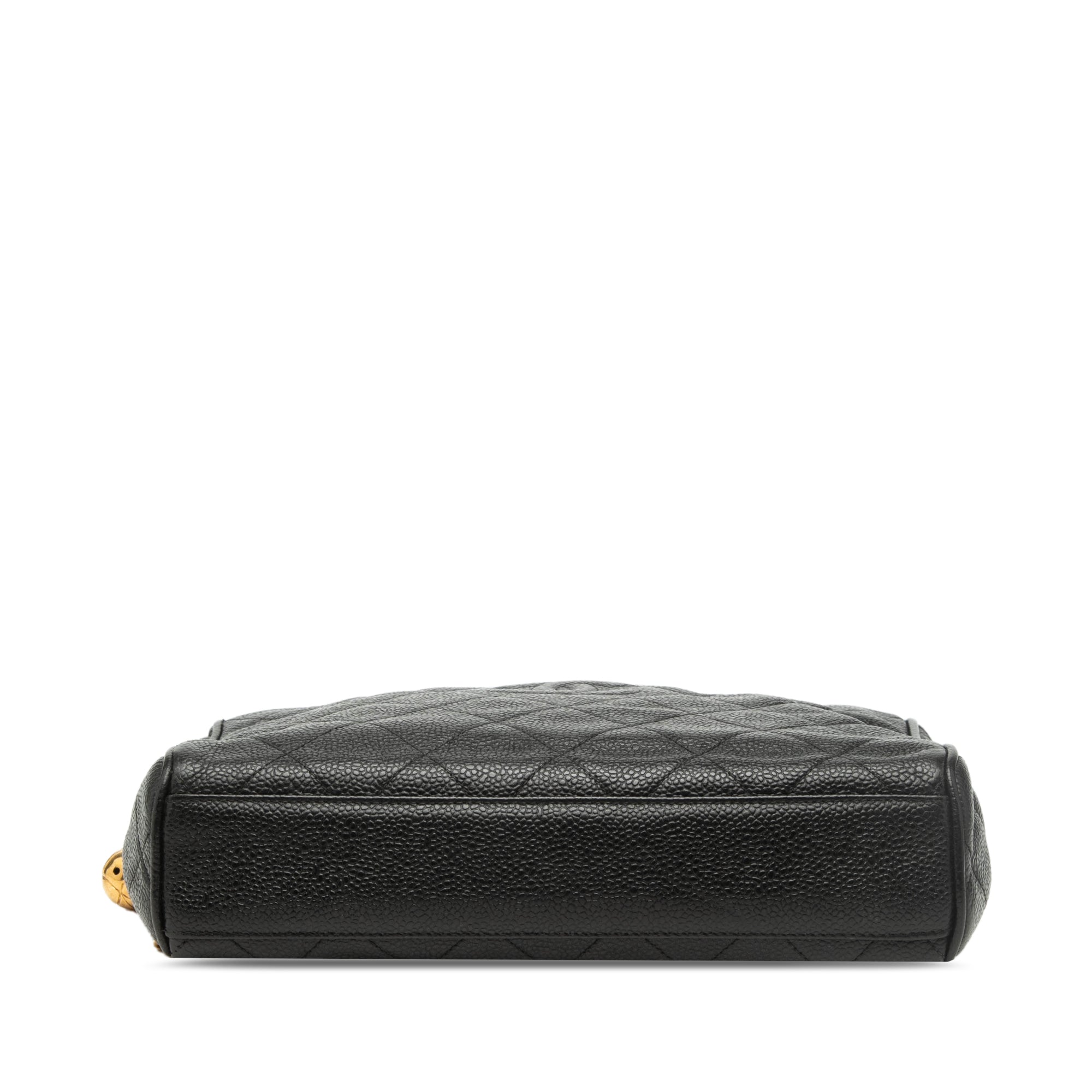 CC Quilted Caviar Chain Camera Bag
