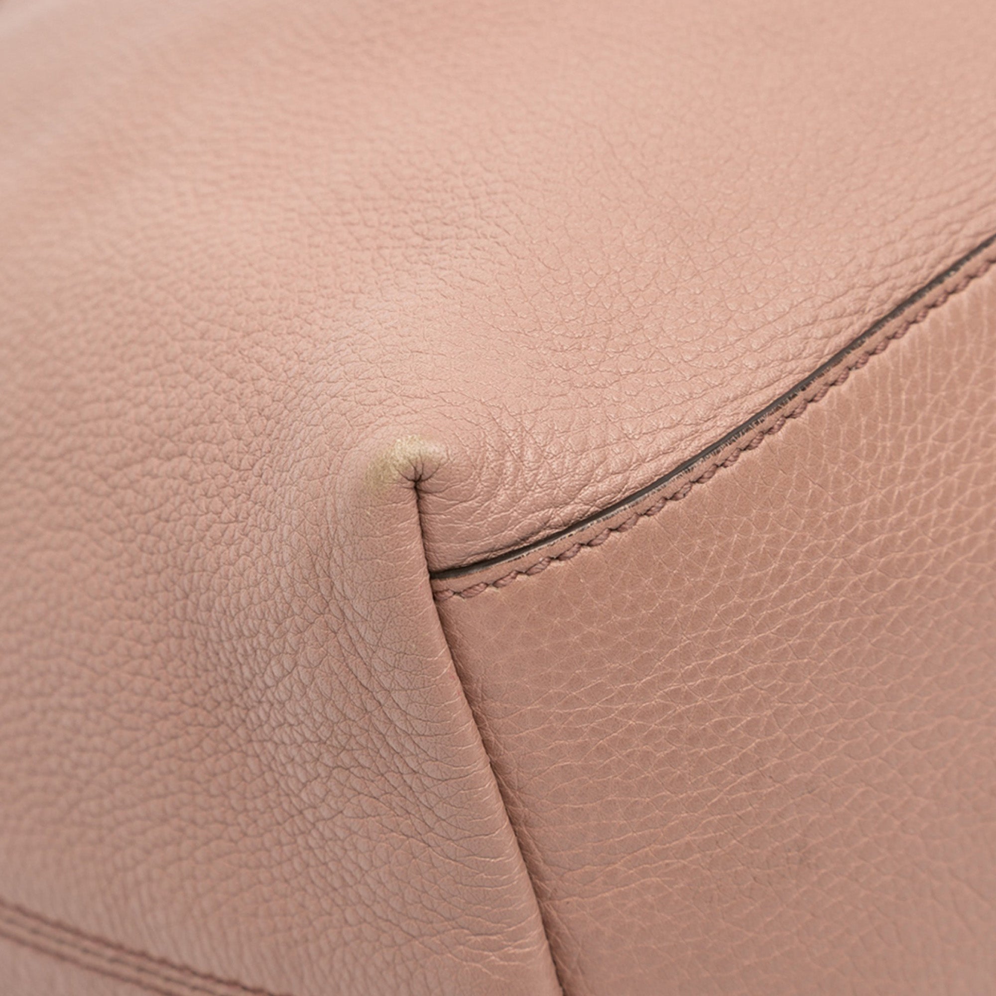 Medium Leather Soho Chain Tote