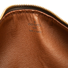 Monogram Papillon 26