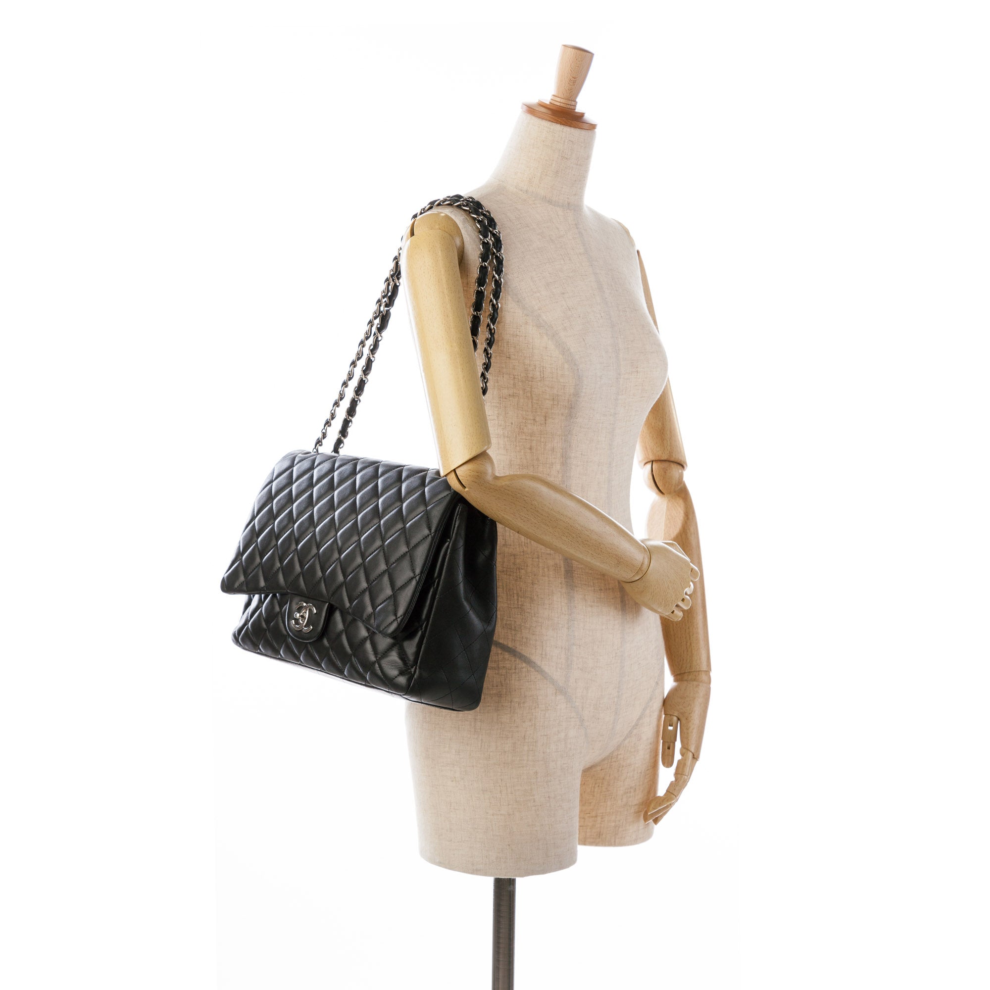 Maxi Classic Lambskin Double Flap