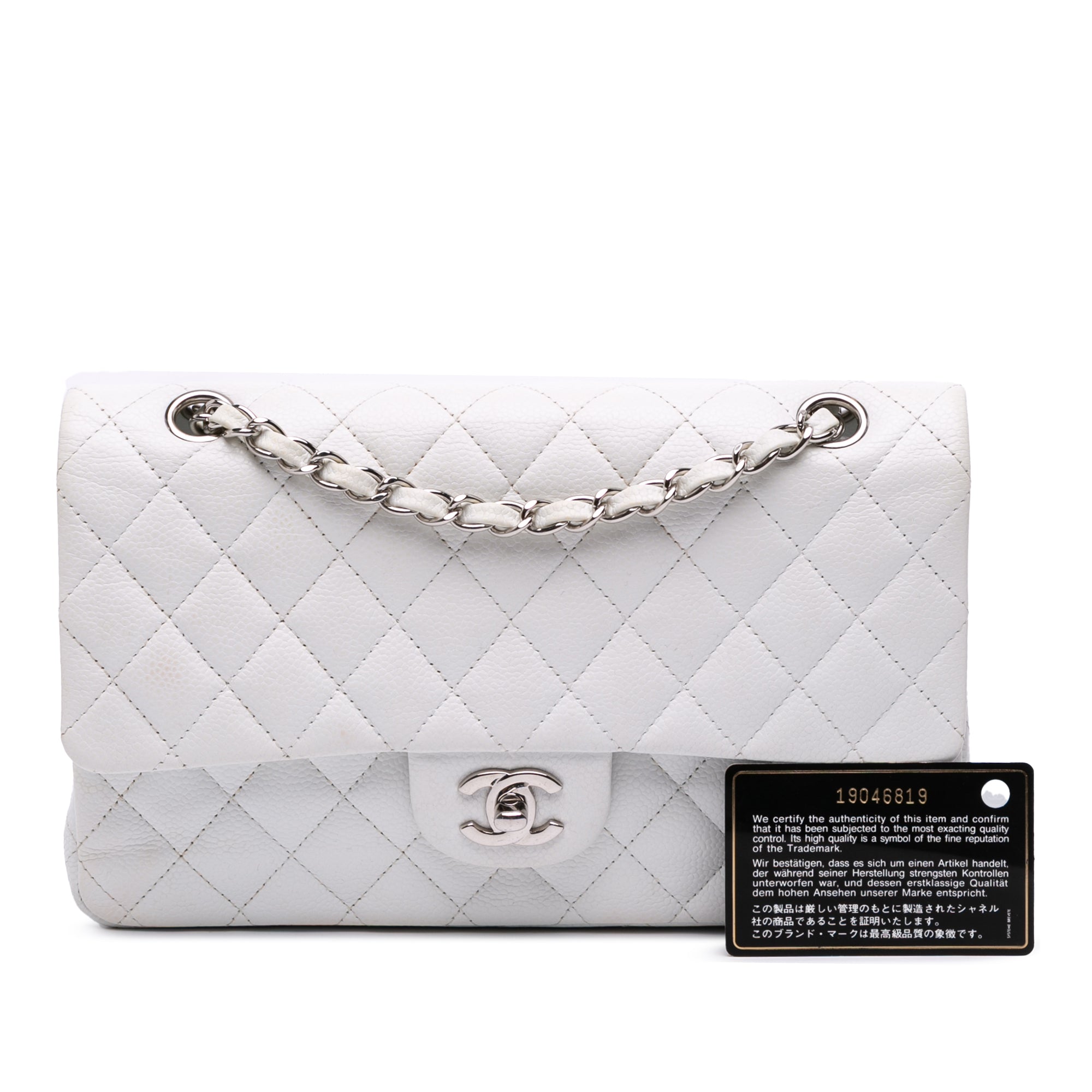Medium Classic Caviar Double Flap