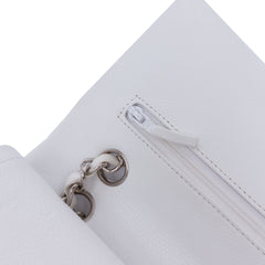 Medium Classic Caviar Double Flap
