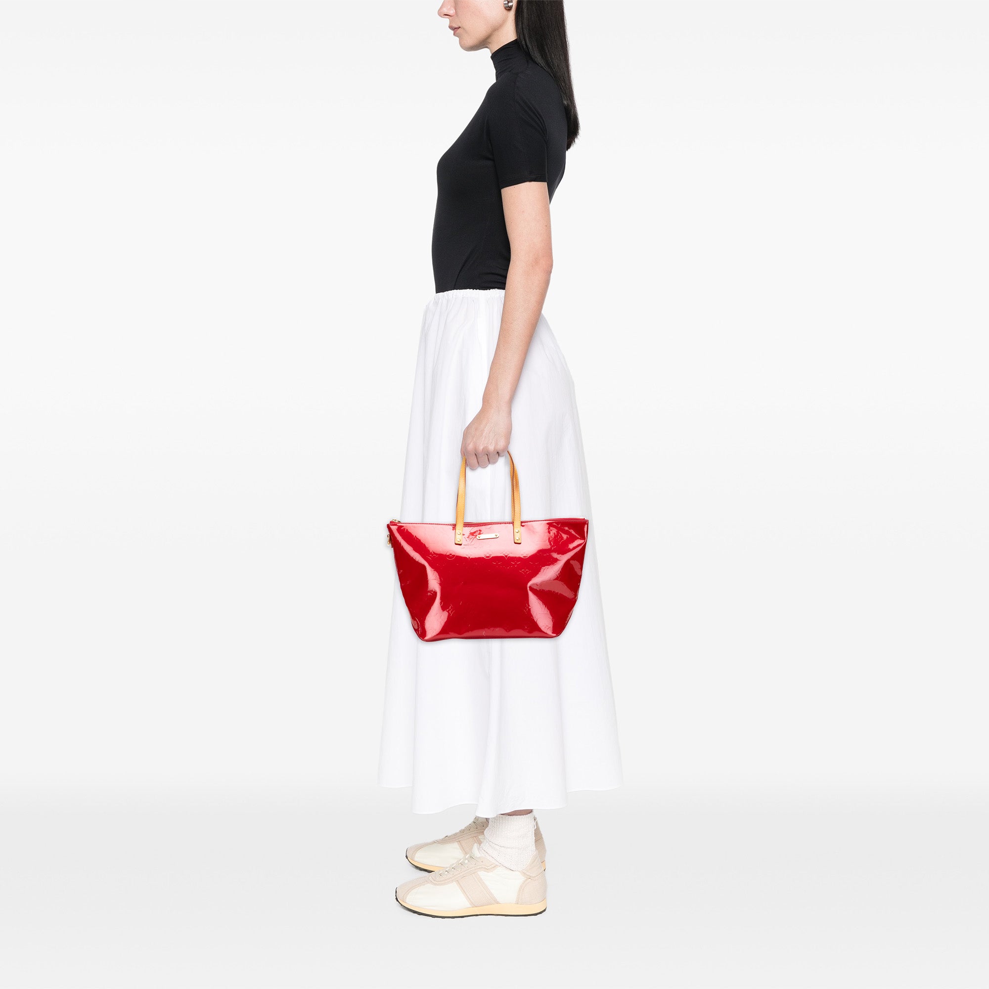 Monogram Vernis Bellevue GM