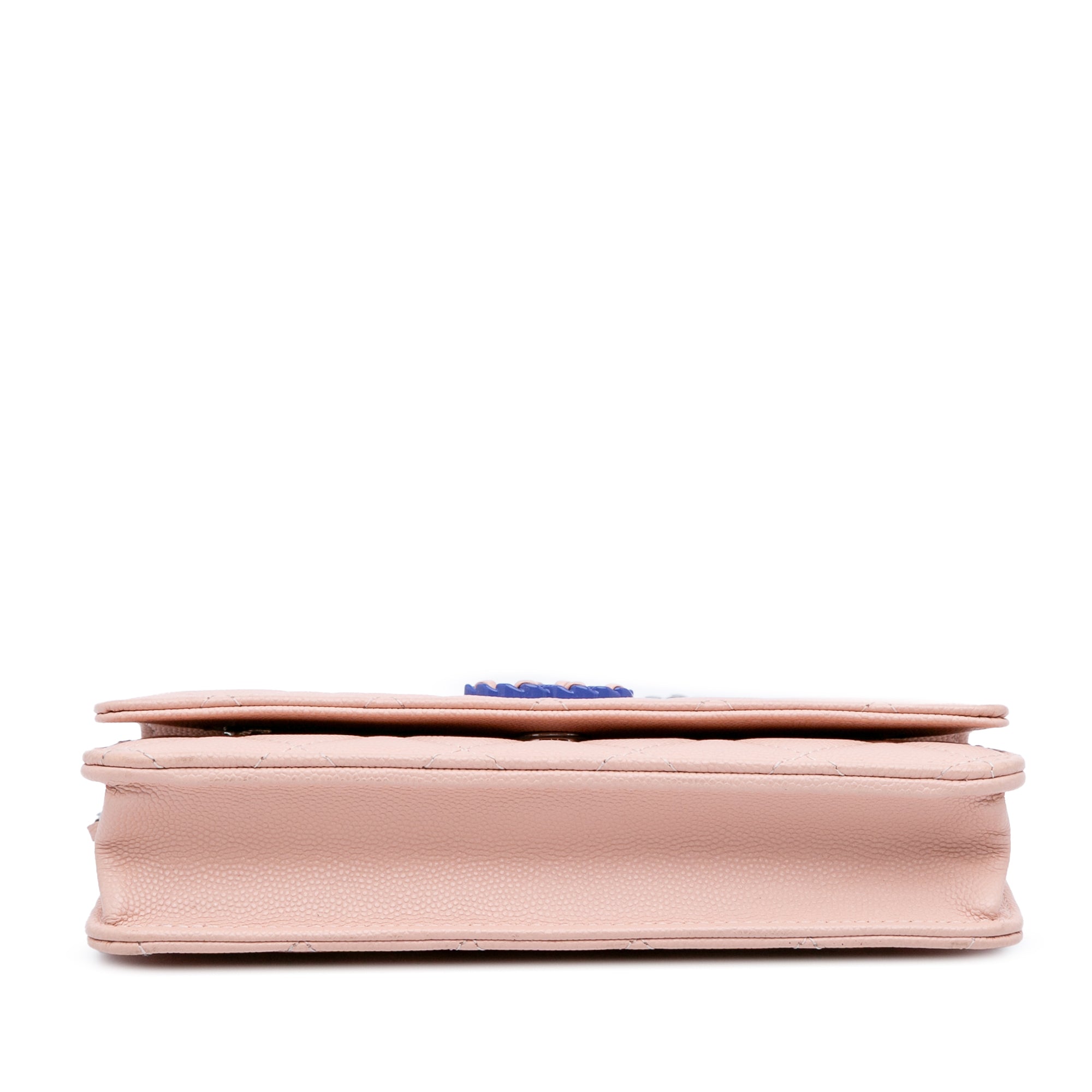 CC Quilted Caviar Wallet On Chain
