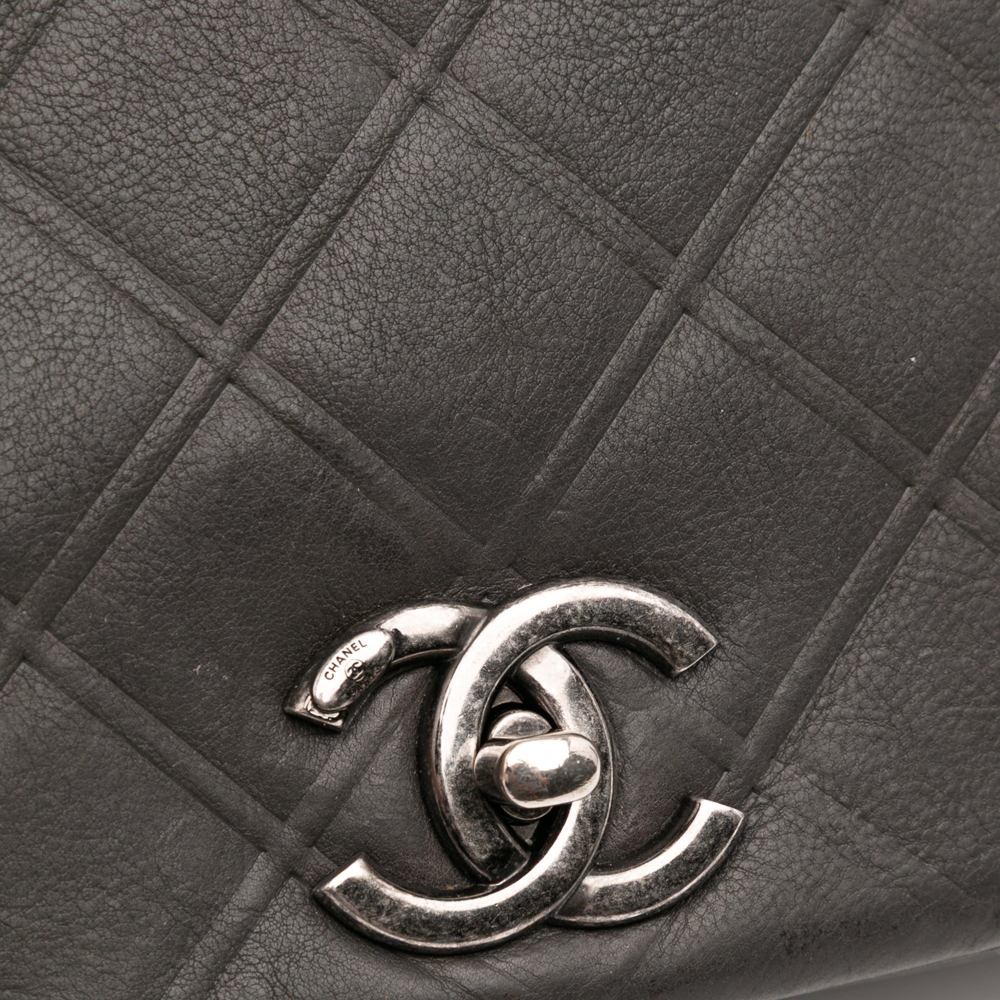 Diamond Embossed Calfskin New Chic Flap