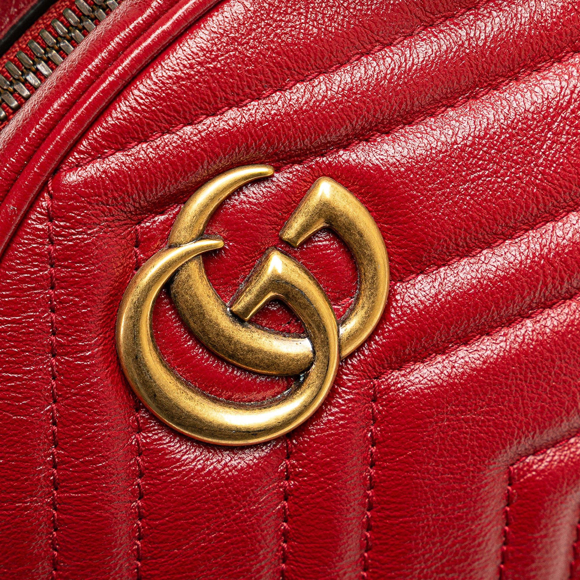 Mini GG Marmont Matelasse Leather Round Crossbody