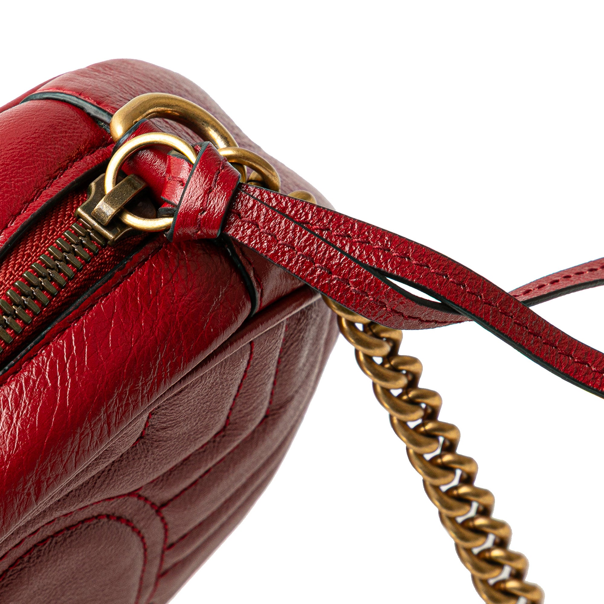 Mini GG Marmont Matelasse Leather Round Crossbody