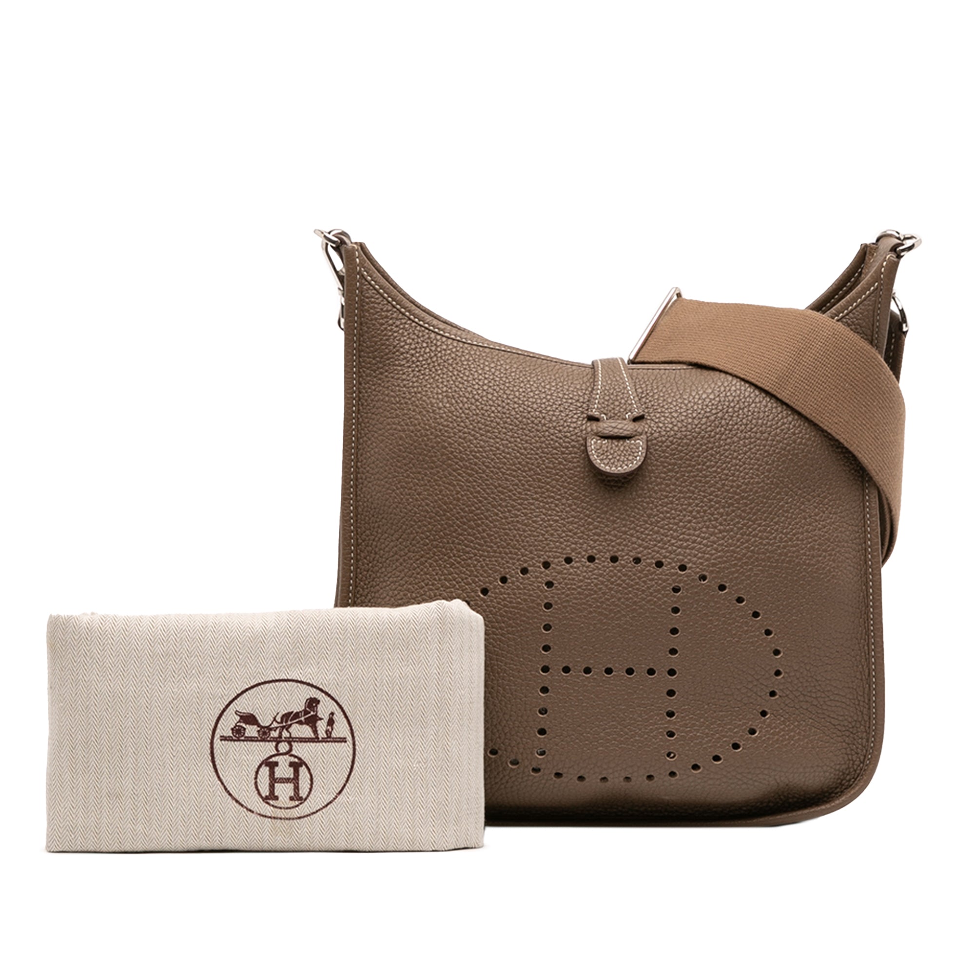 Clemence Evelyne III 29