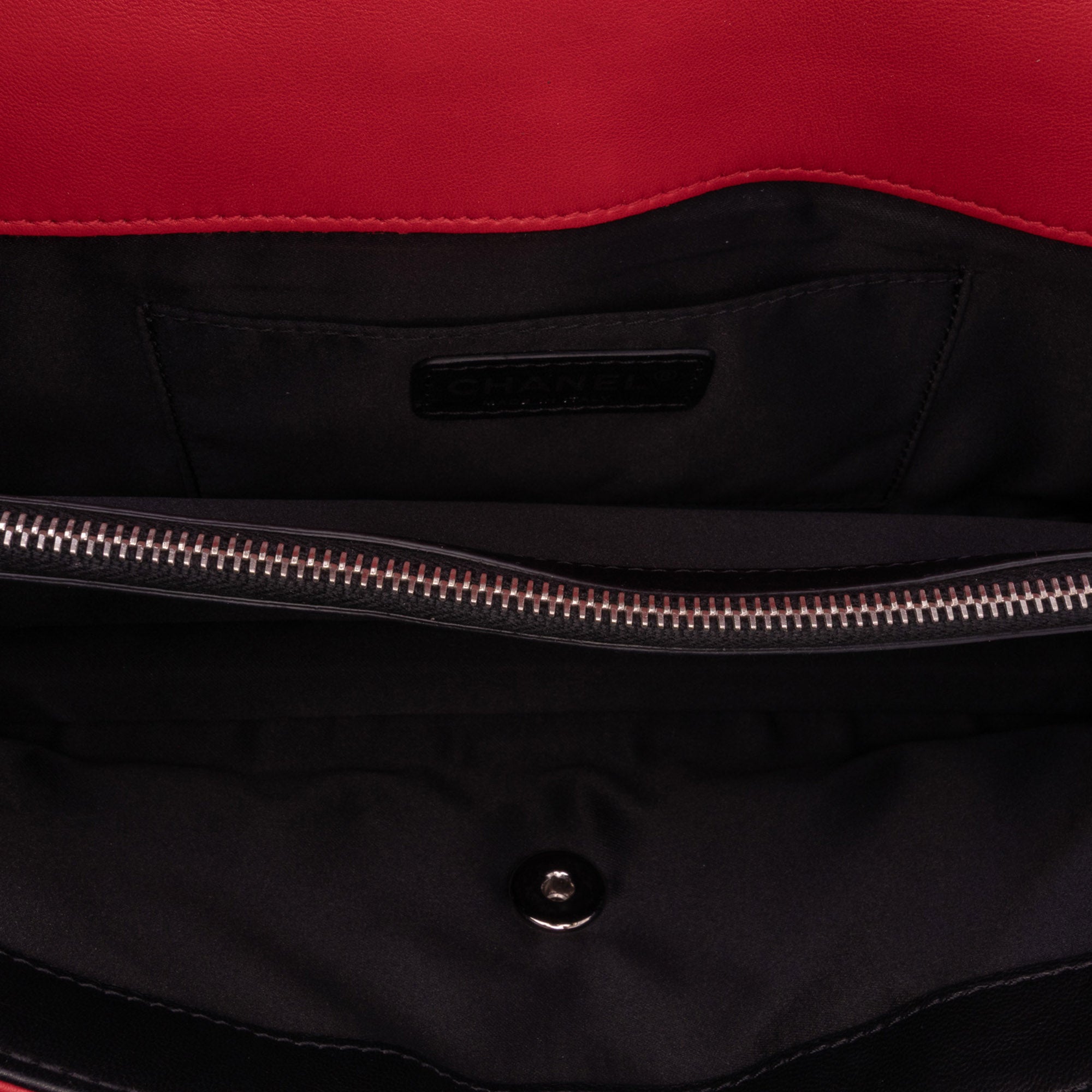 Medium Bicolor Quilted Lambskin Graphic Flap