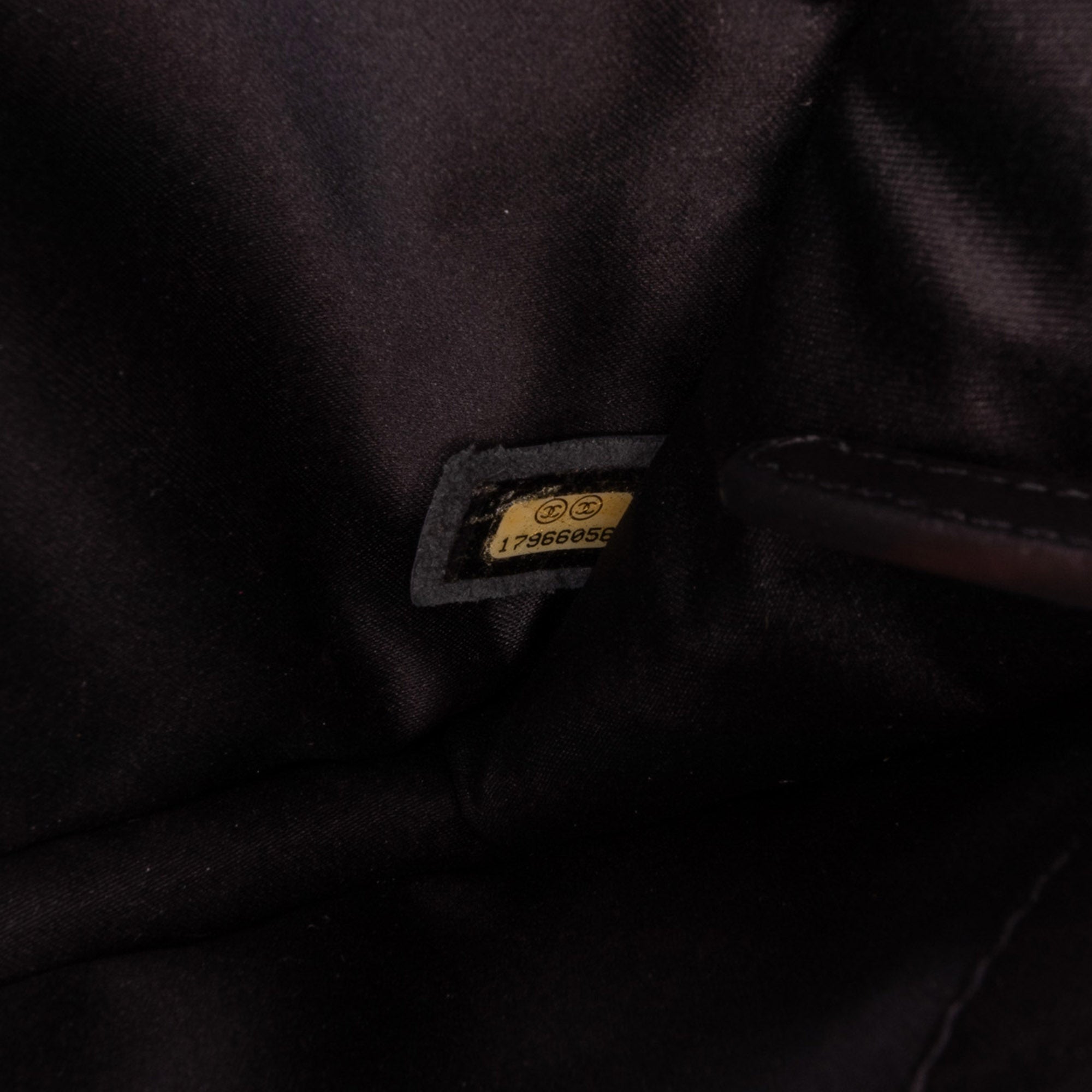 Medium Bicolor Quilted Lambskin Graphic Flap