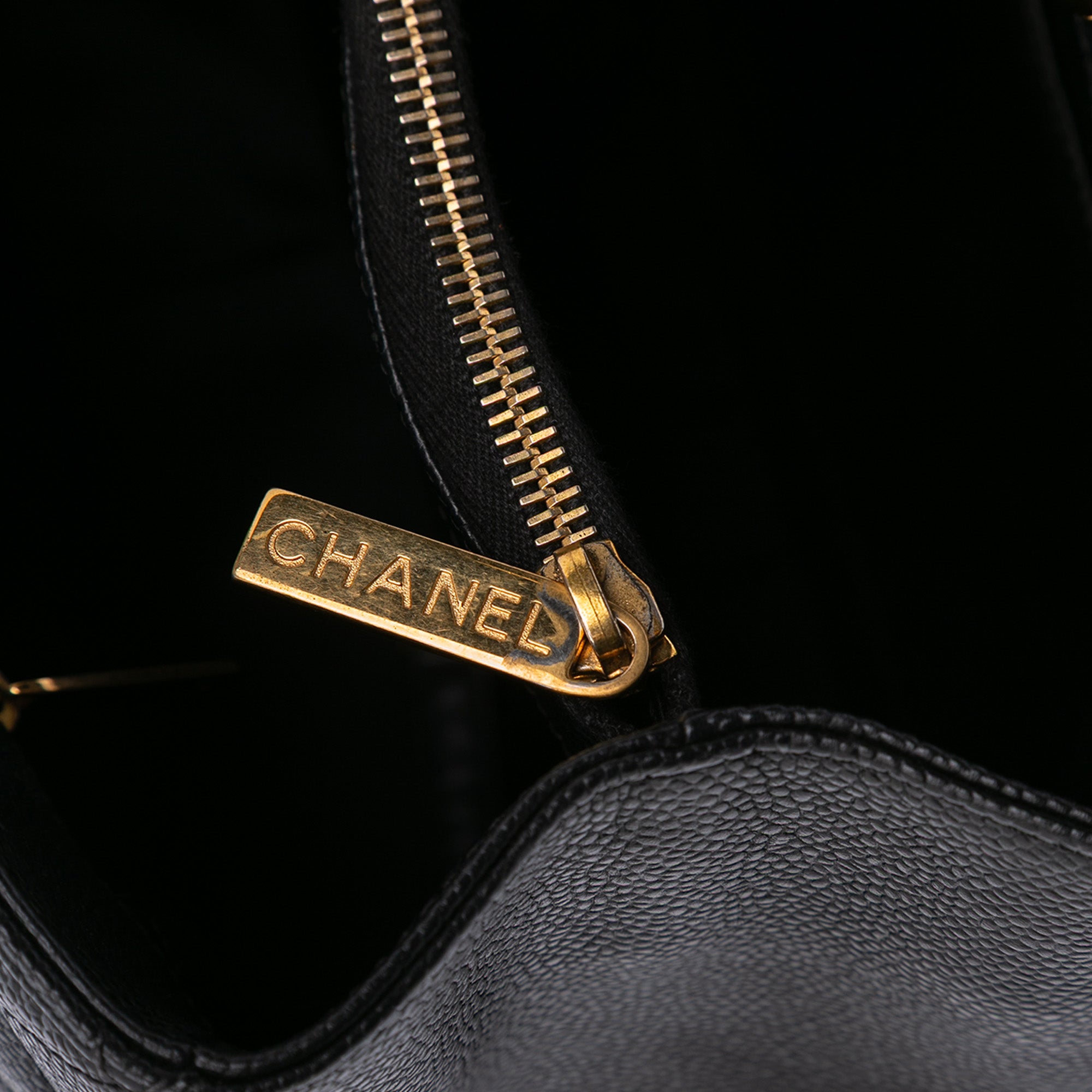 Caviar Grand Shopping Tote