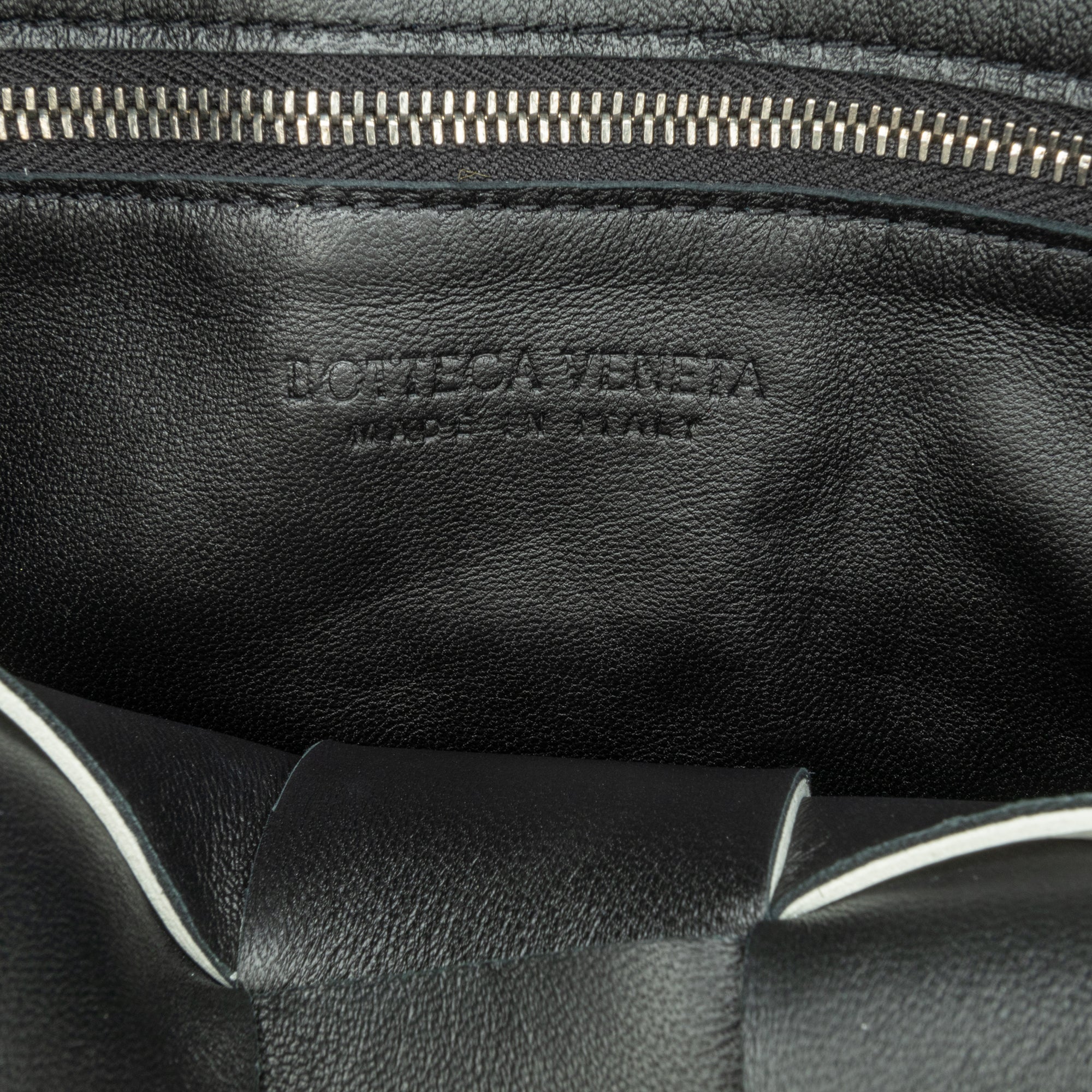 Calfskin Intrecciato Cassette Crossbody