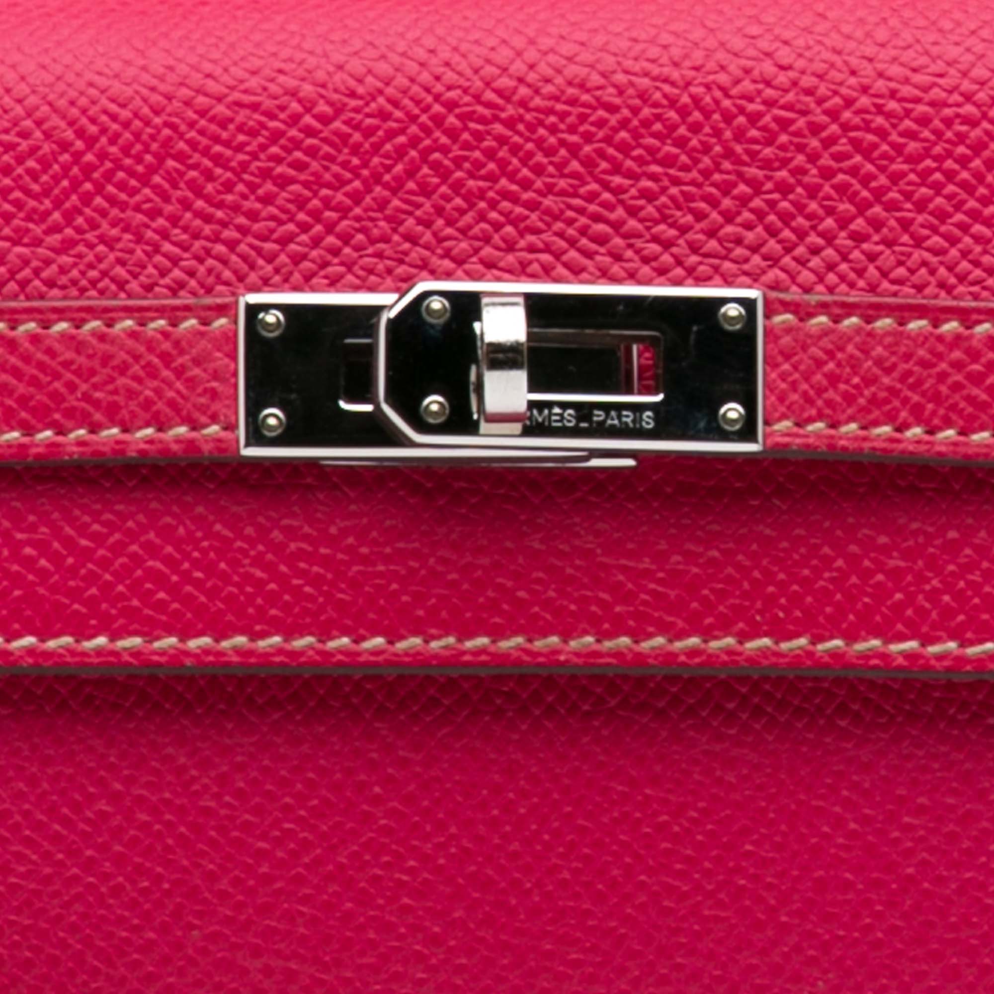 Epsom Kelly Longue Wallet