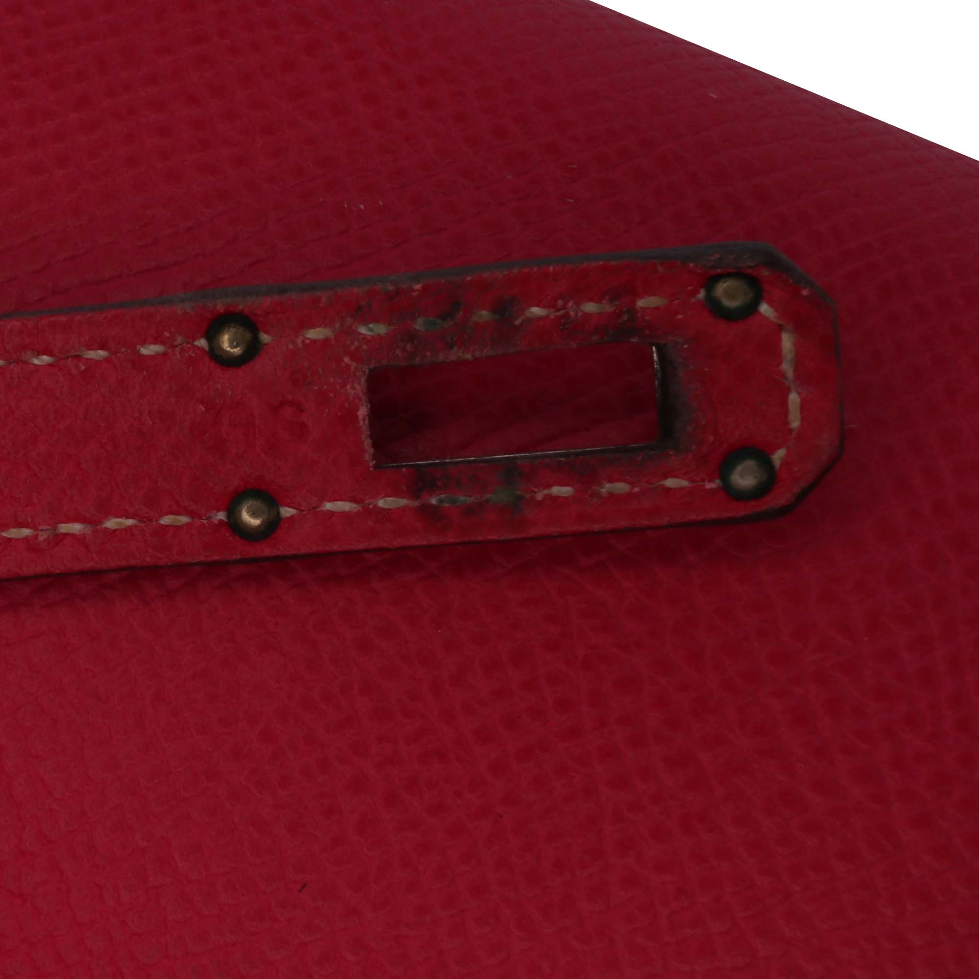 Epsom Kelly Longue Wallet