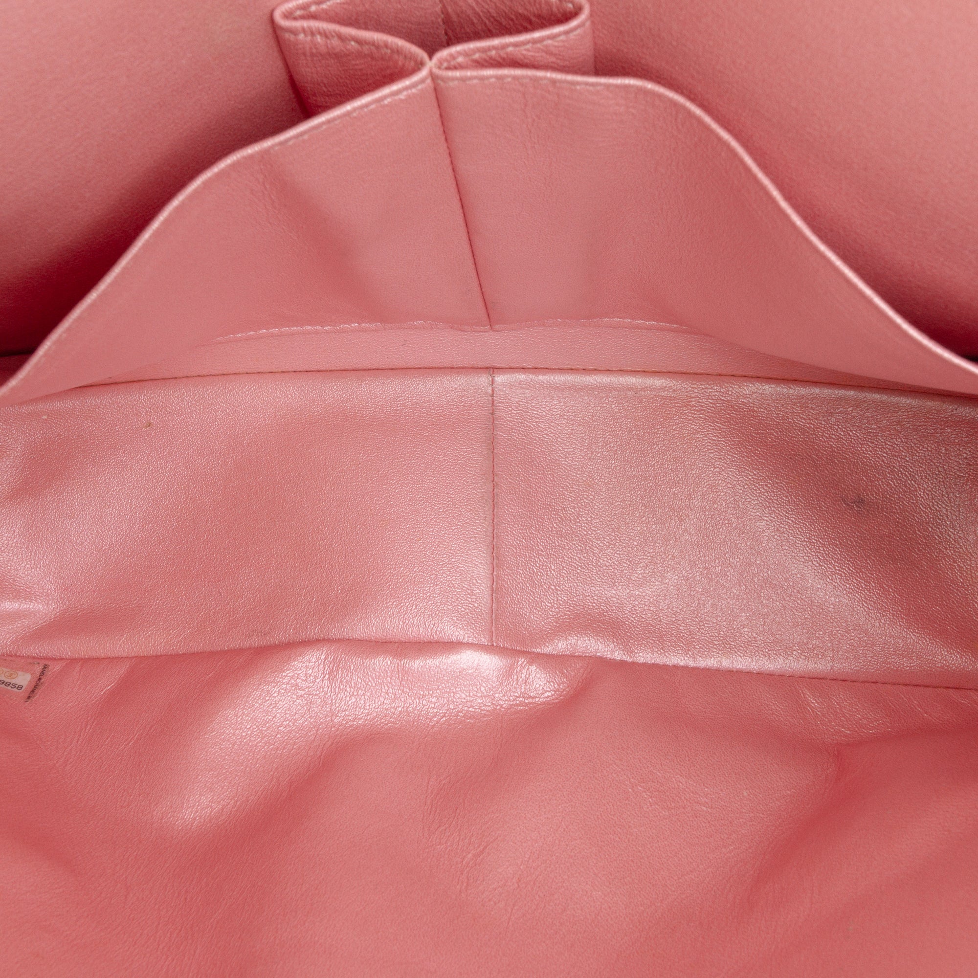 Jumbo Classic Iridescent Caviar Double Flap