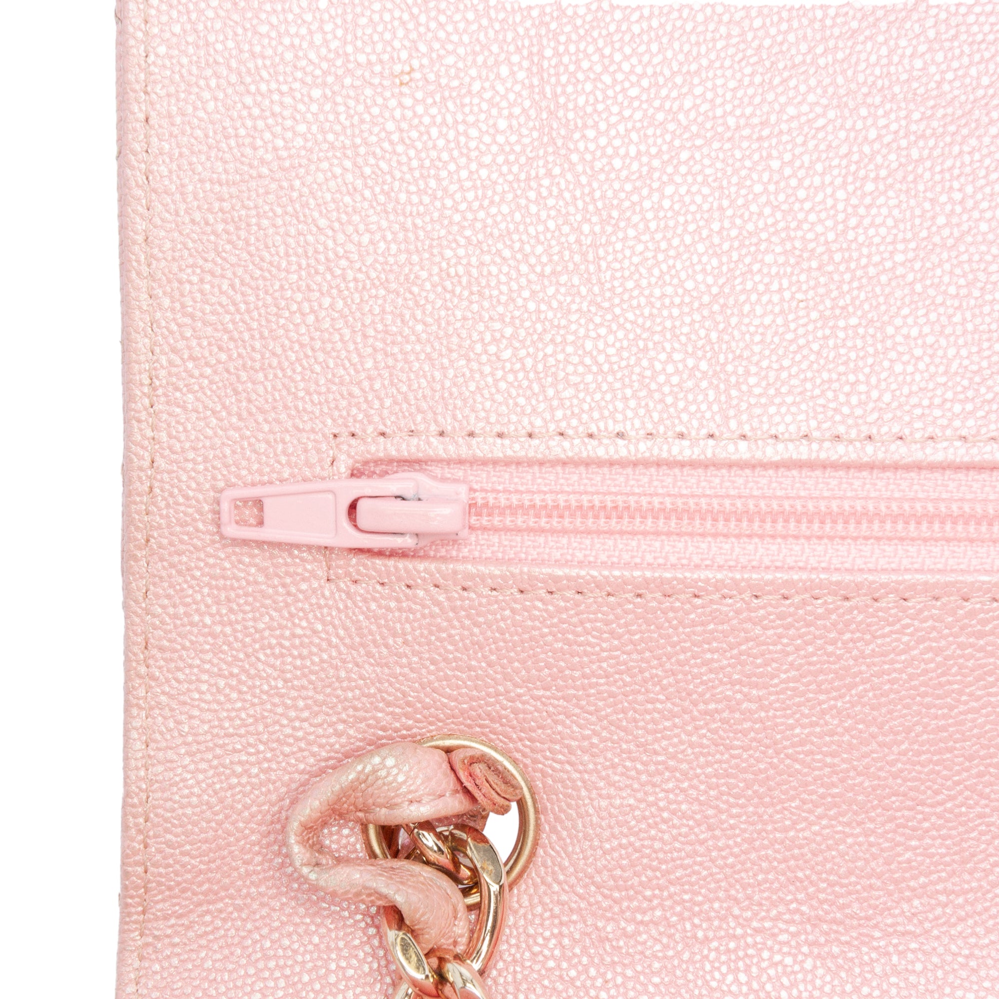 Jumbo Classic Iridescent Caviar Double Flap