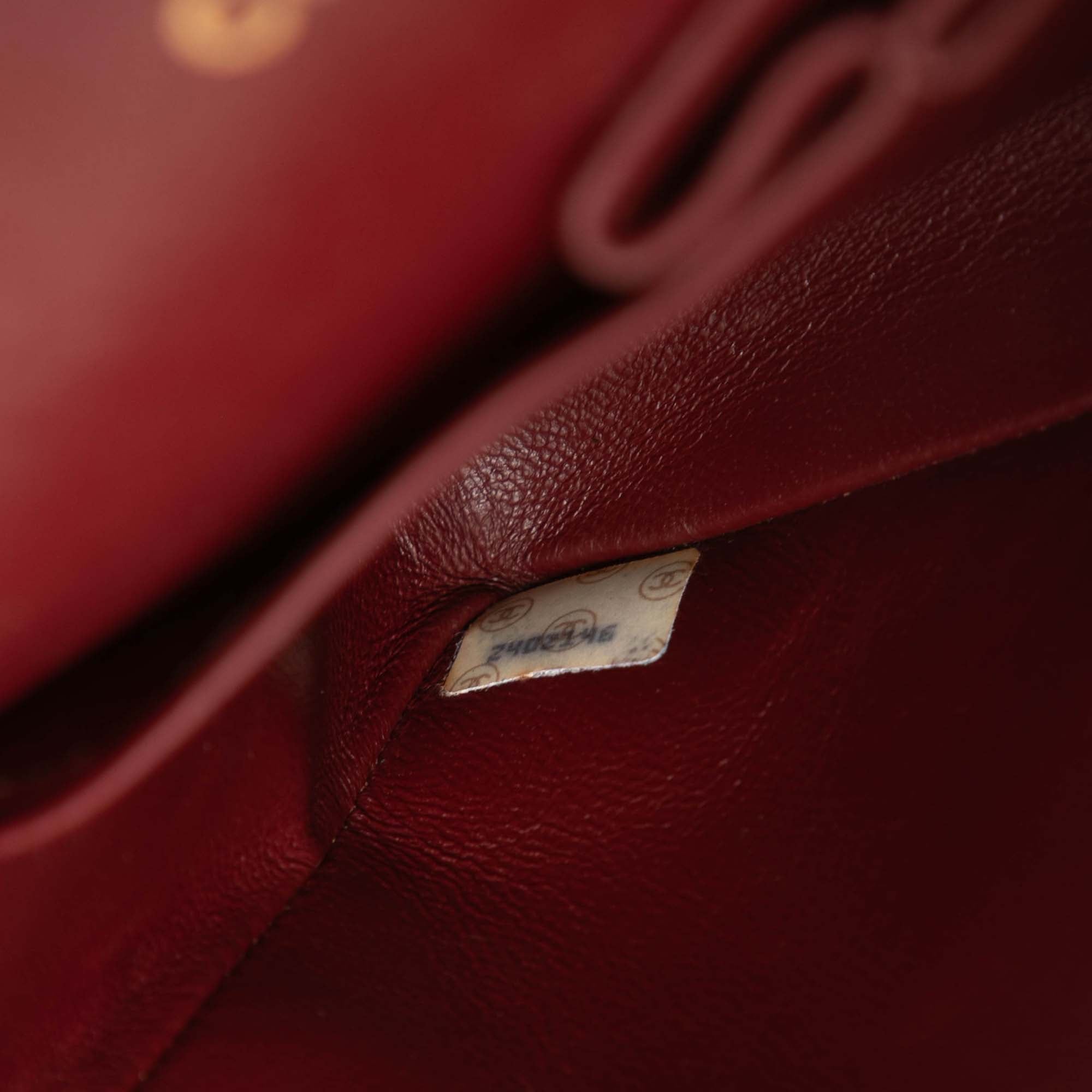 Medium Classic Lambskin Double Flap