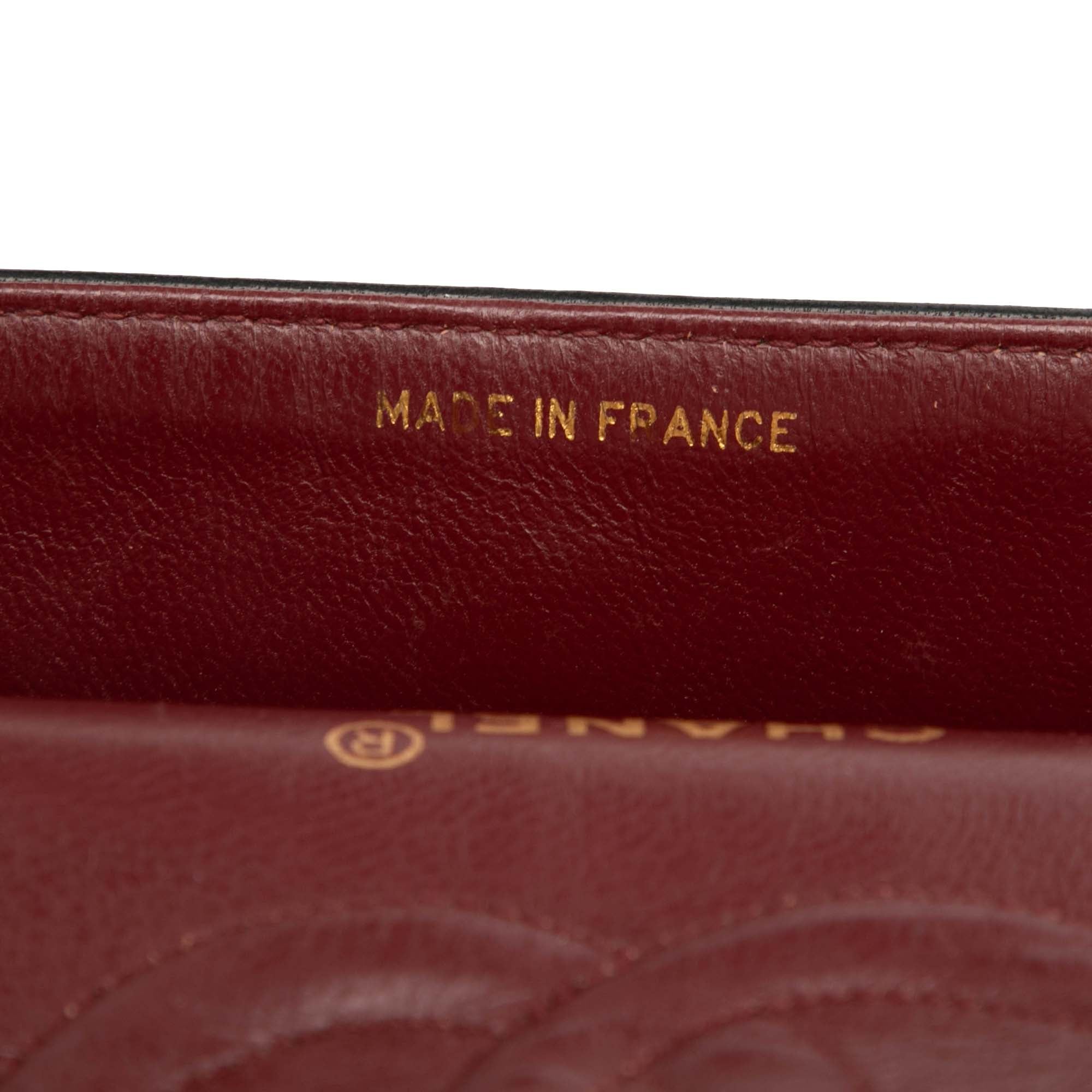 Medium Classic Lambskin Double Flap