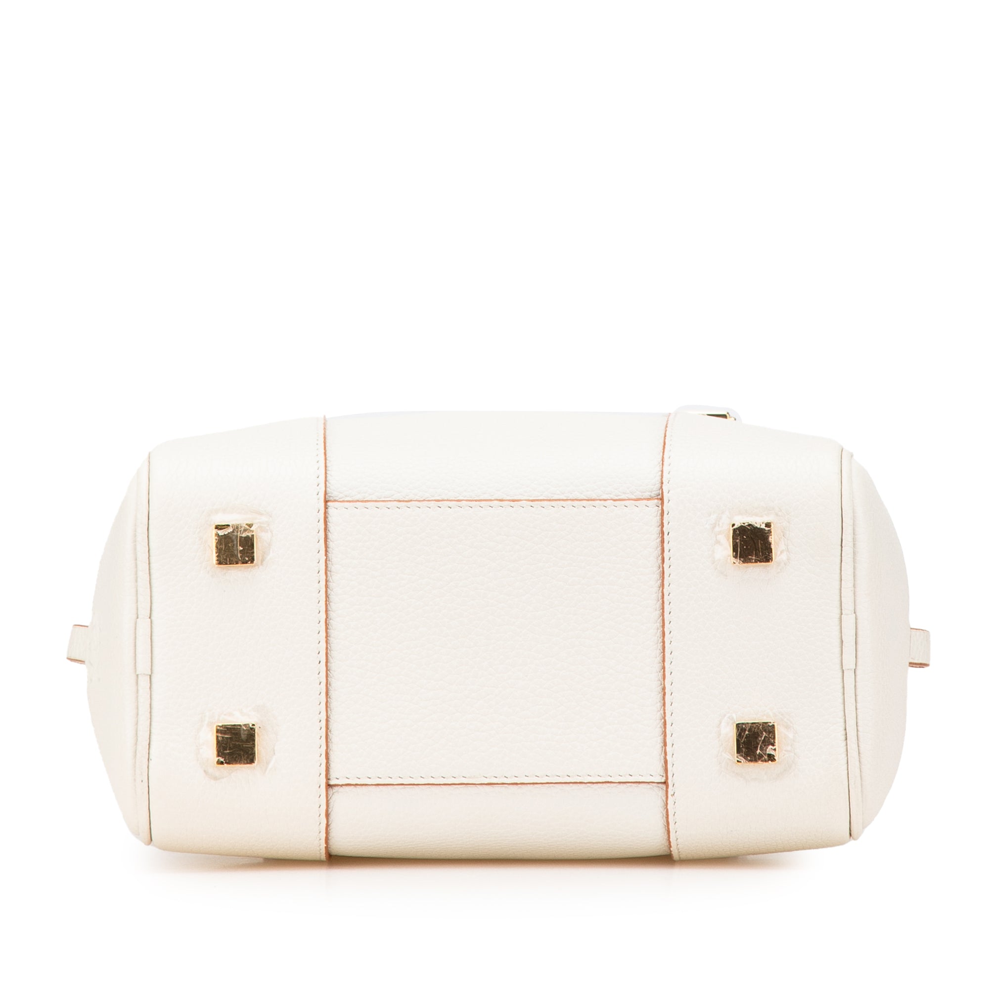 Leather Amazona Square 19