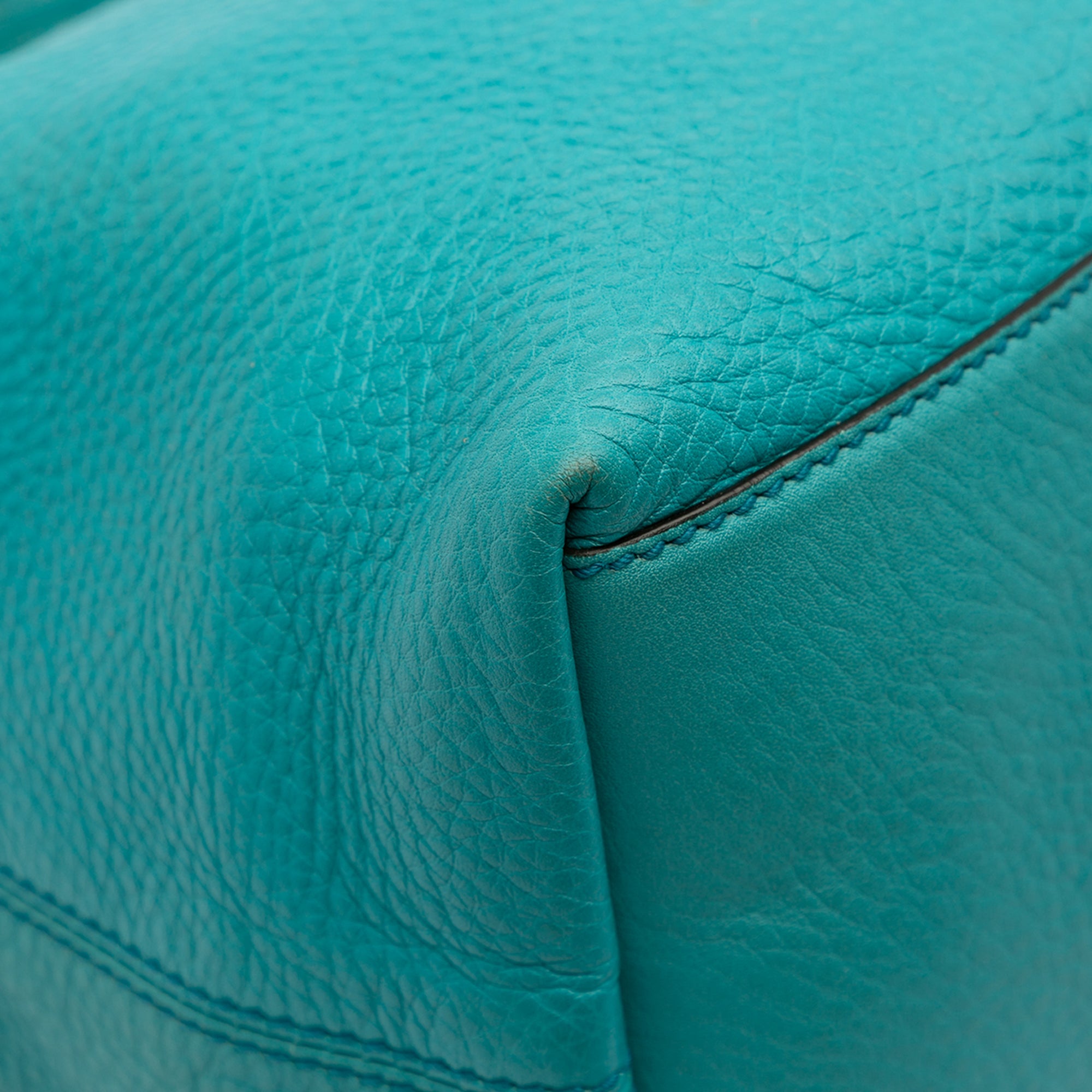 Medium Leather Soho Chain Tote