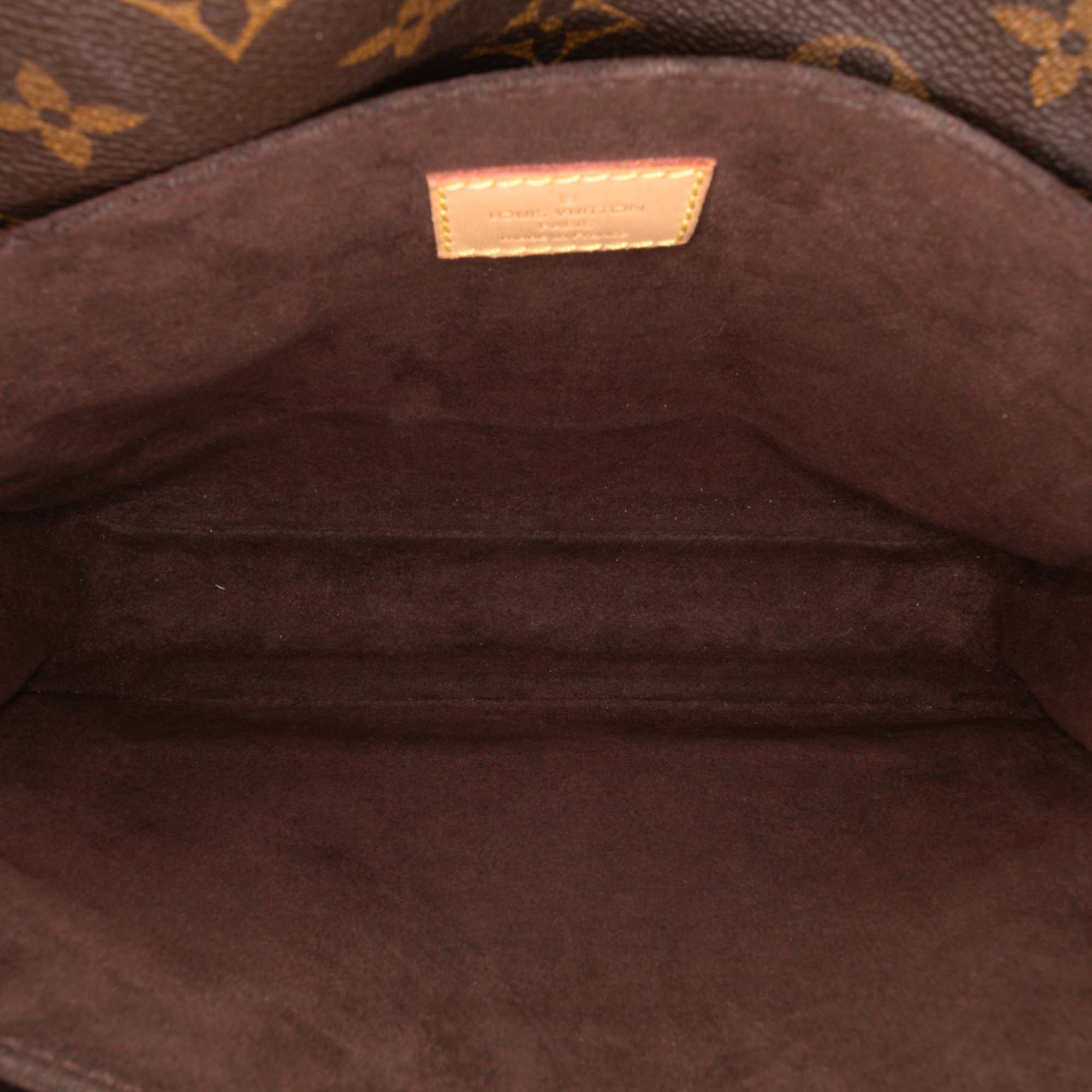 Monogram Pochette Metis