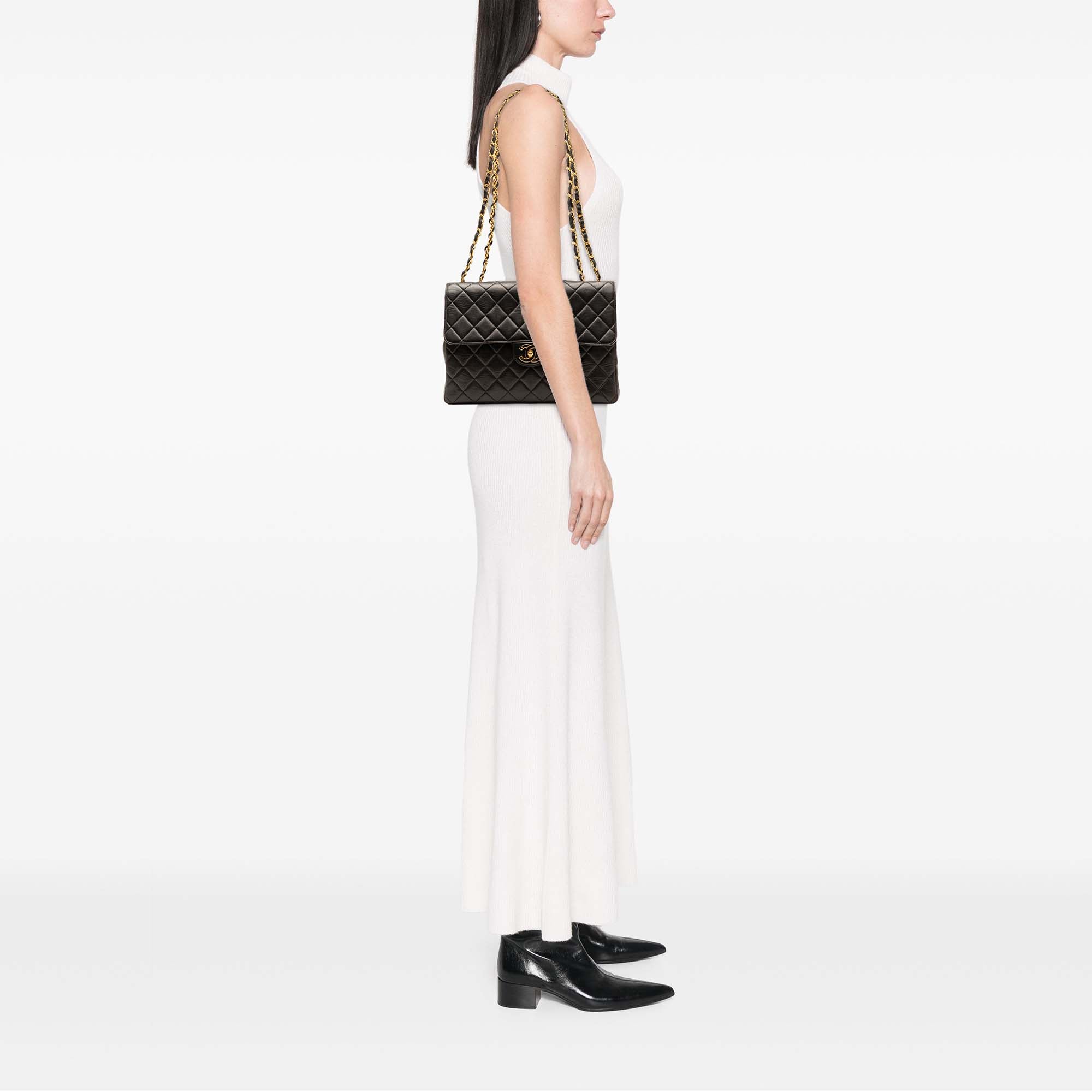 Jumbo Classic Lambskin Single Flap