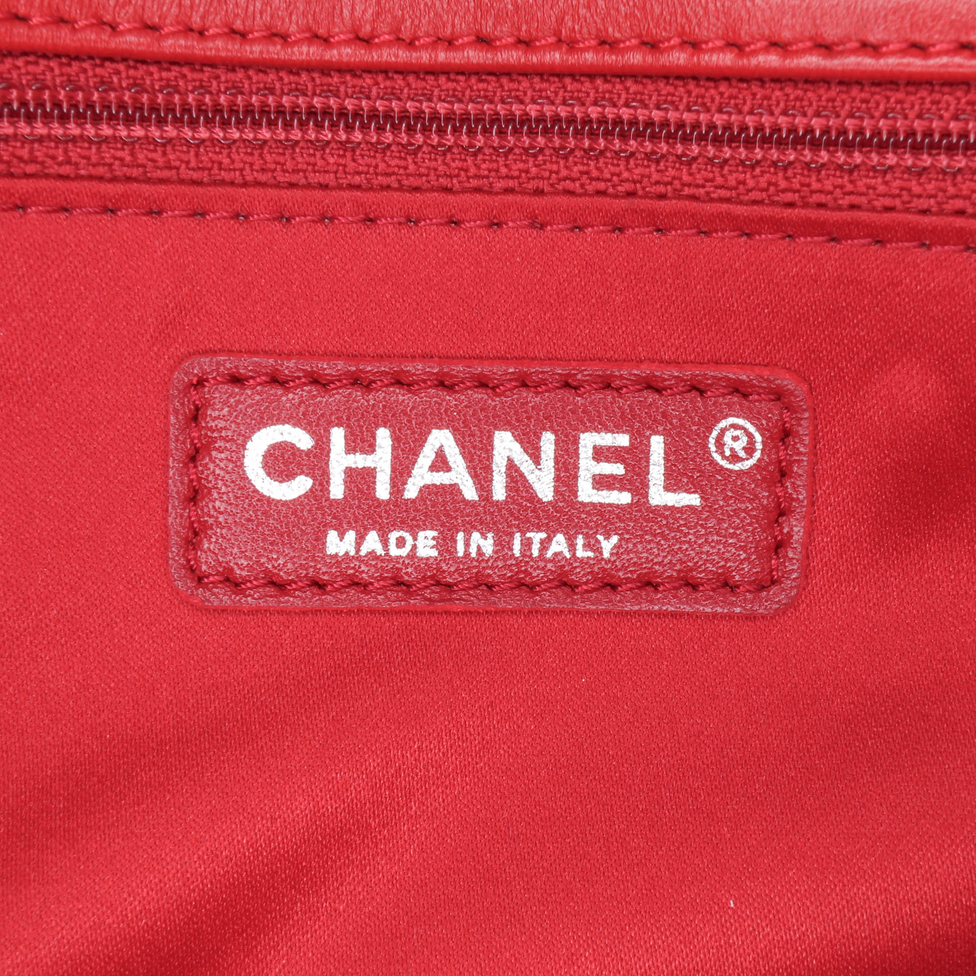 Medium Lambskin CC Crossing Flap