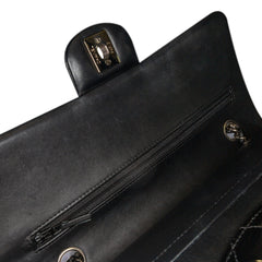 Medium Classic Patent Double Flap