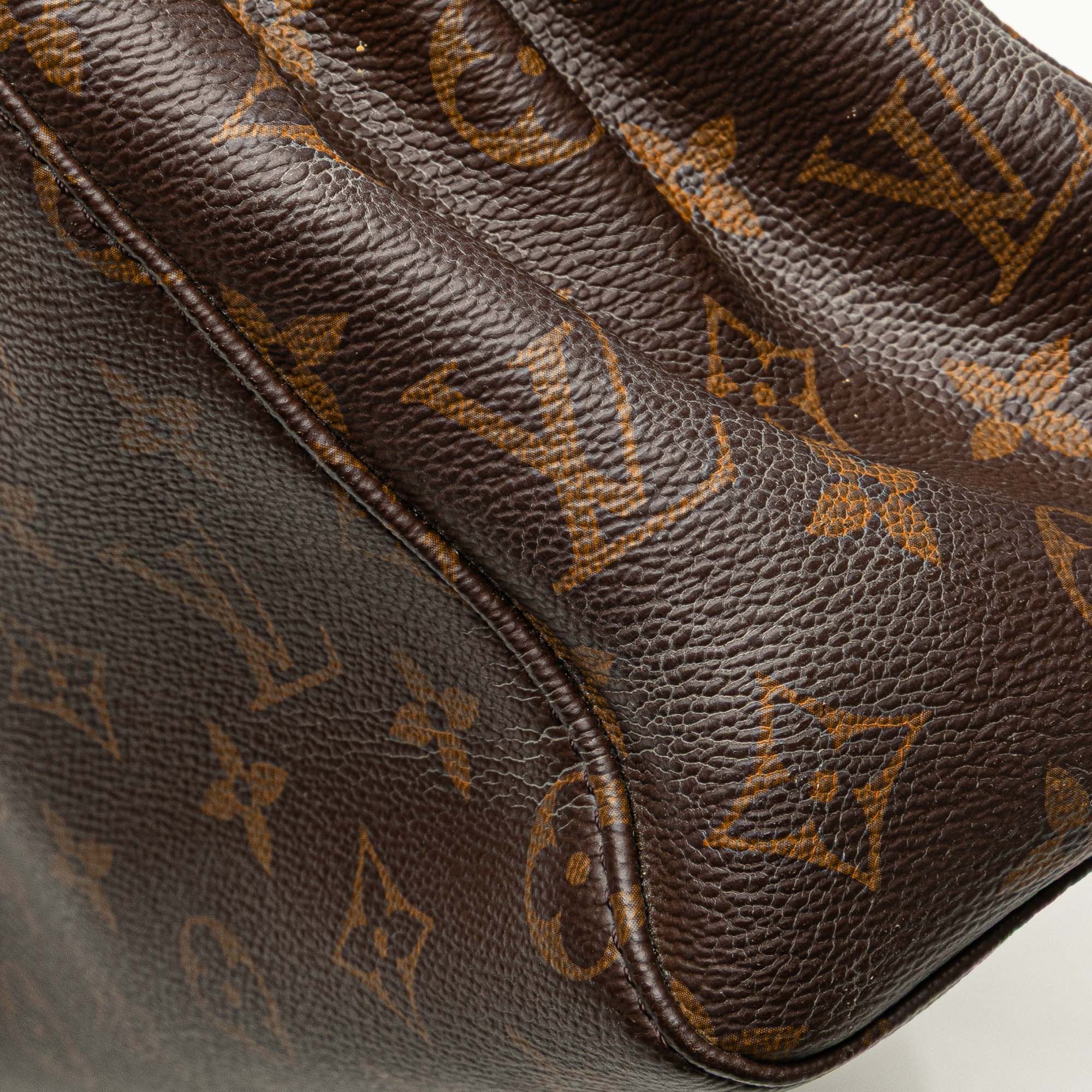 Monogram Venus