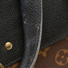 Monogram Venus