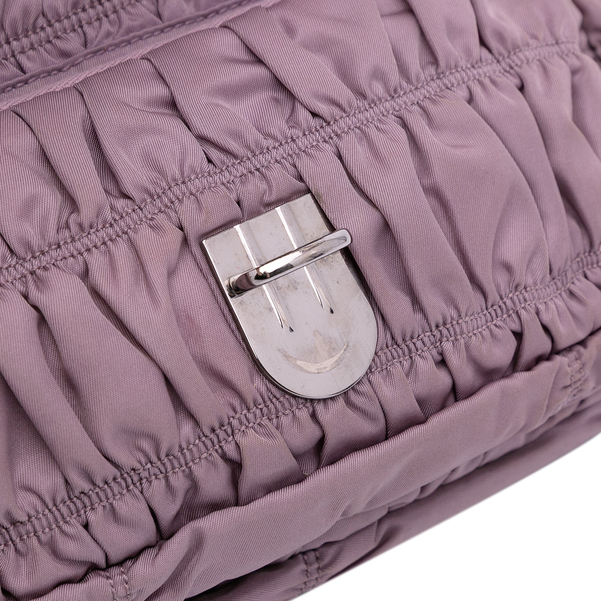 Tessuto Gaufre Shoulder Bag