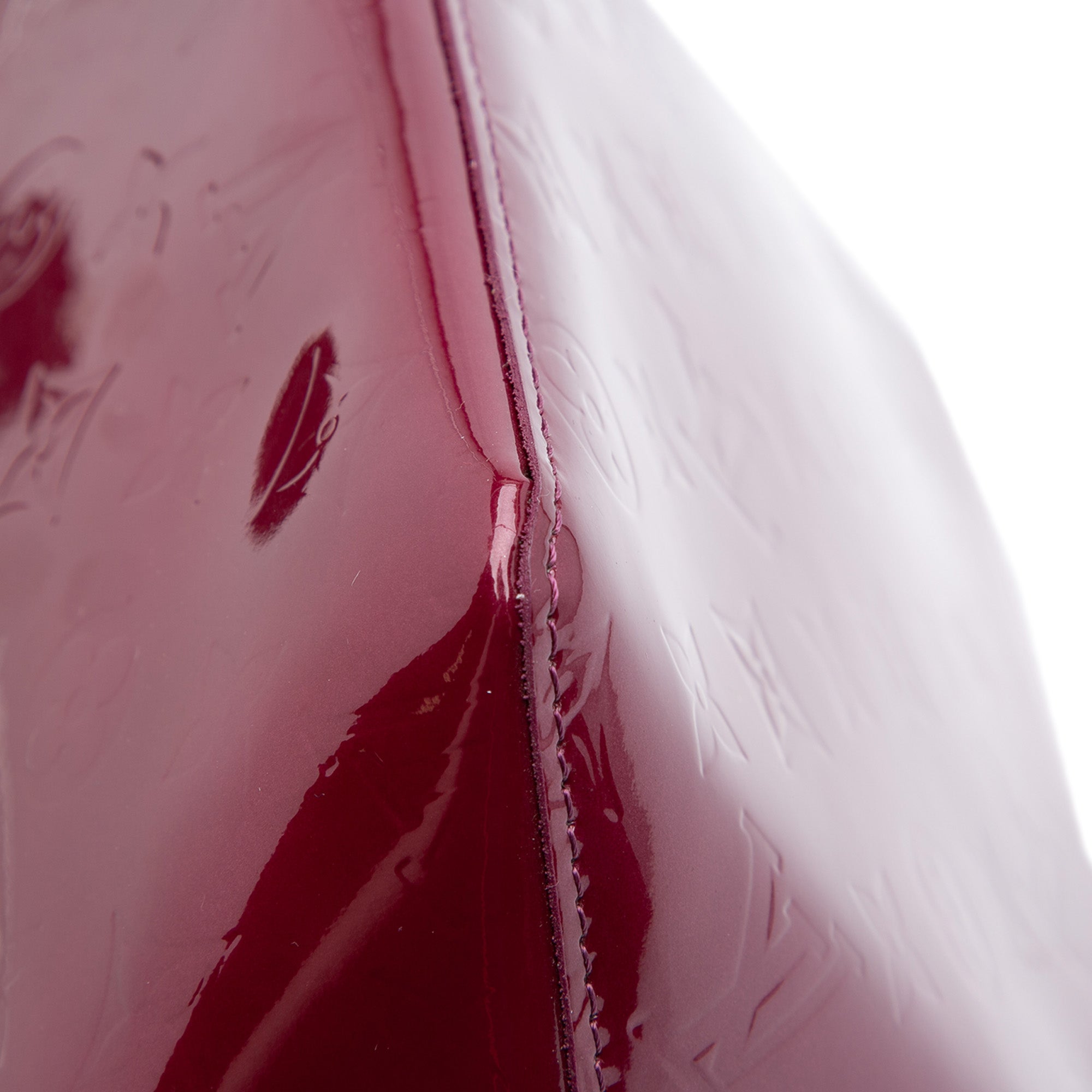 Monogram Vernis Bellevue PM