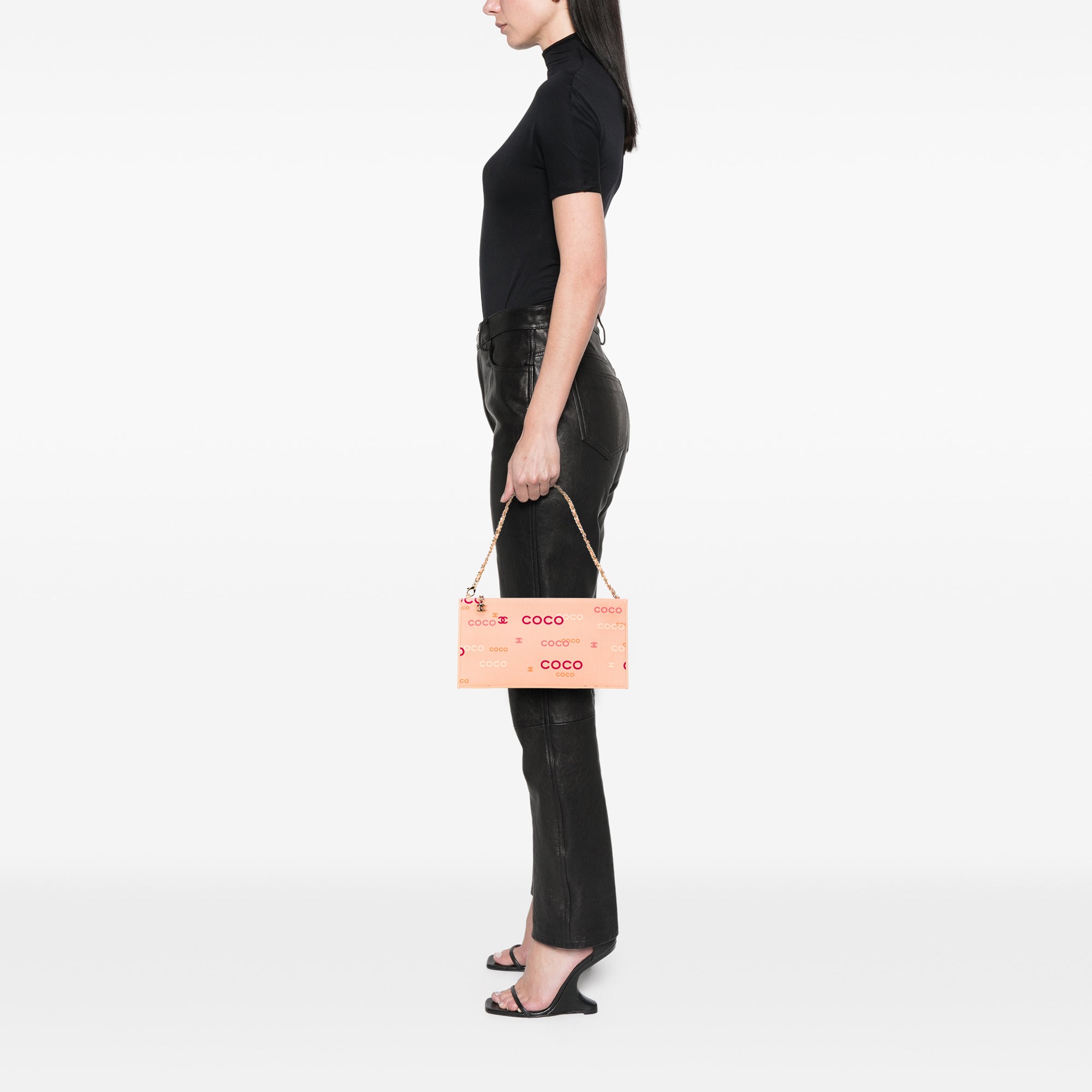 Canvas Coco Chain Pochette