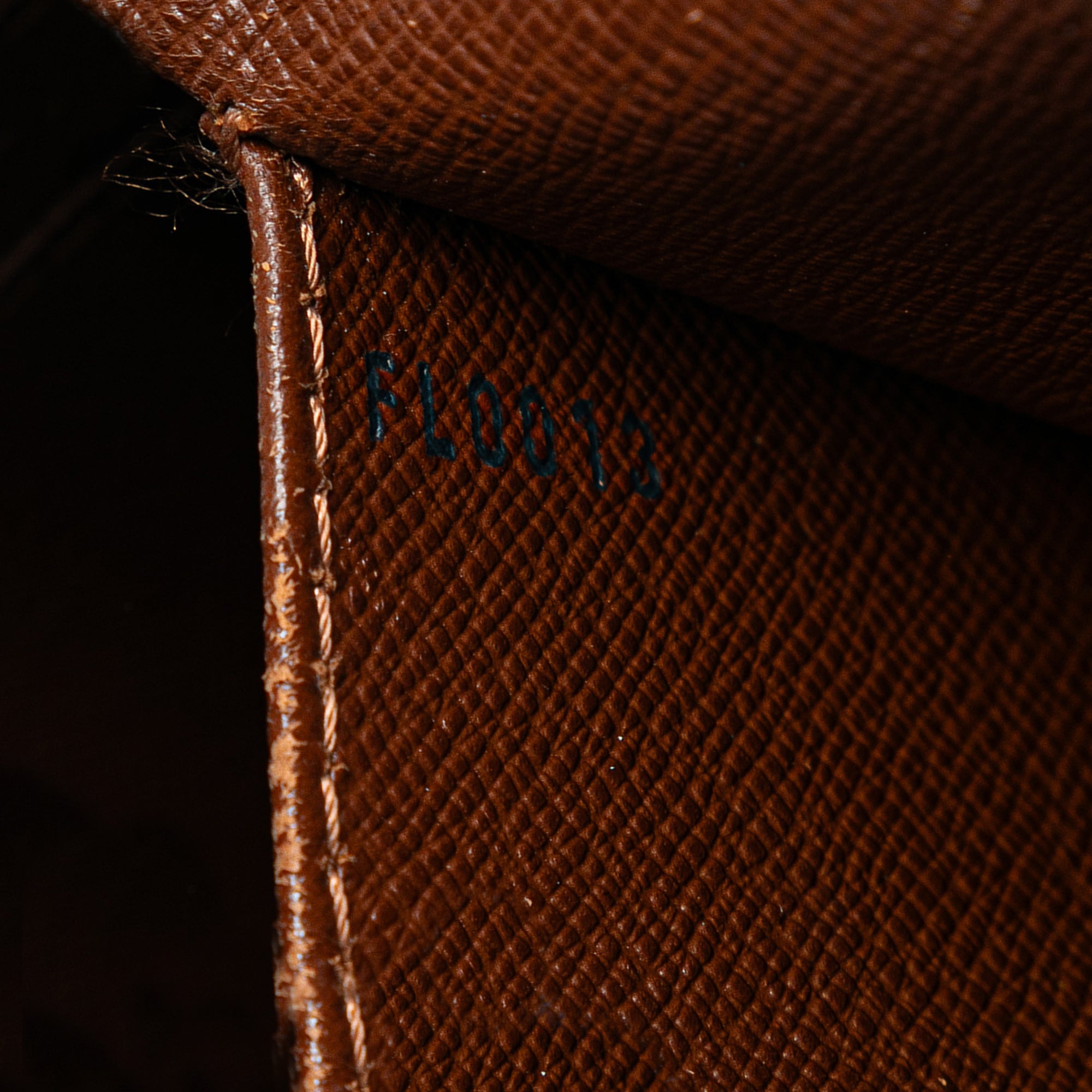 Monogram Cite MM